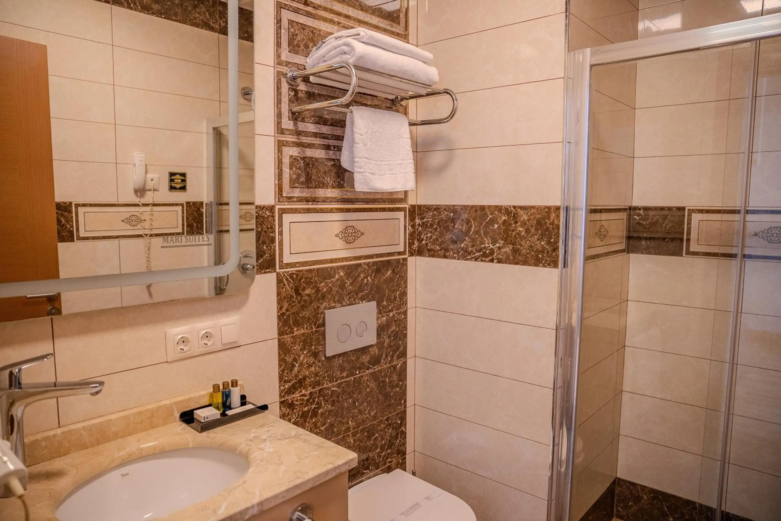 Shower in Mari Suites Hotel