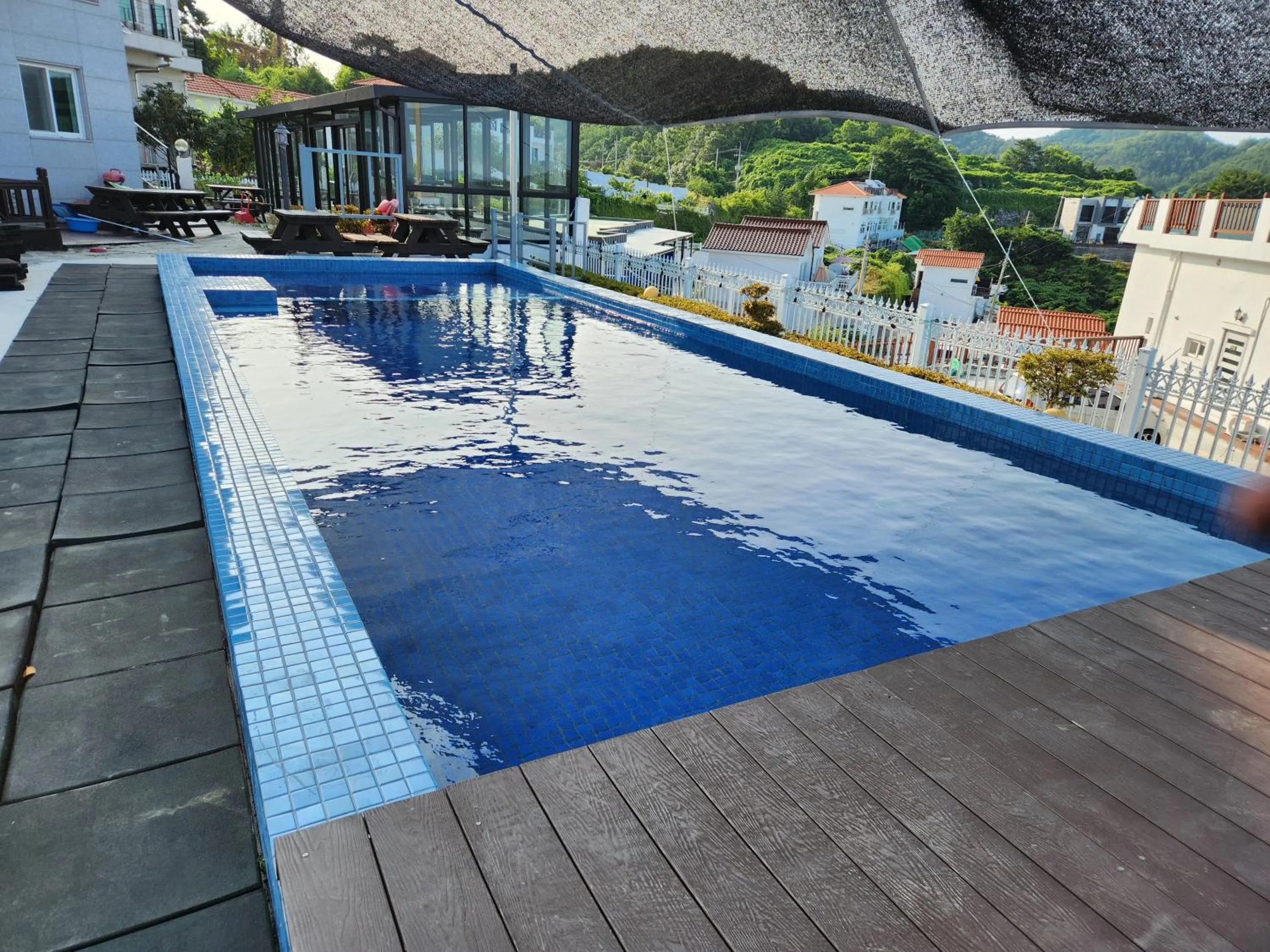 Swimming pool in Sunmoon Pension
