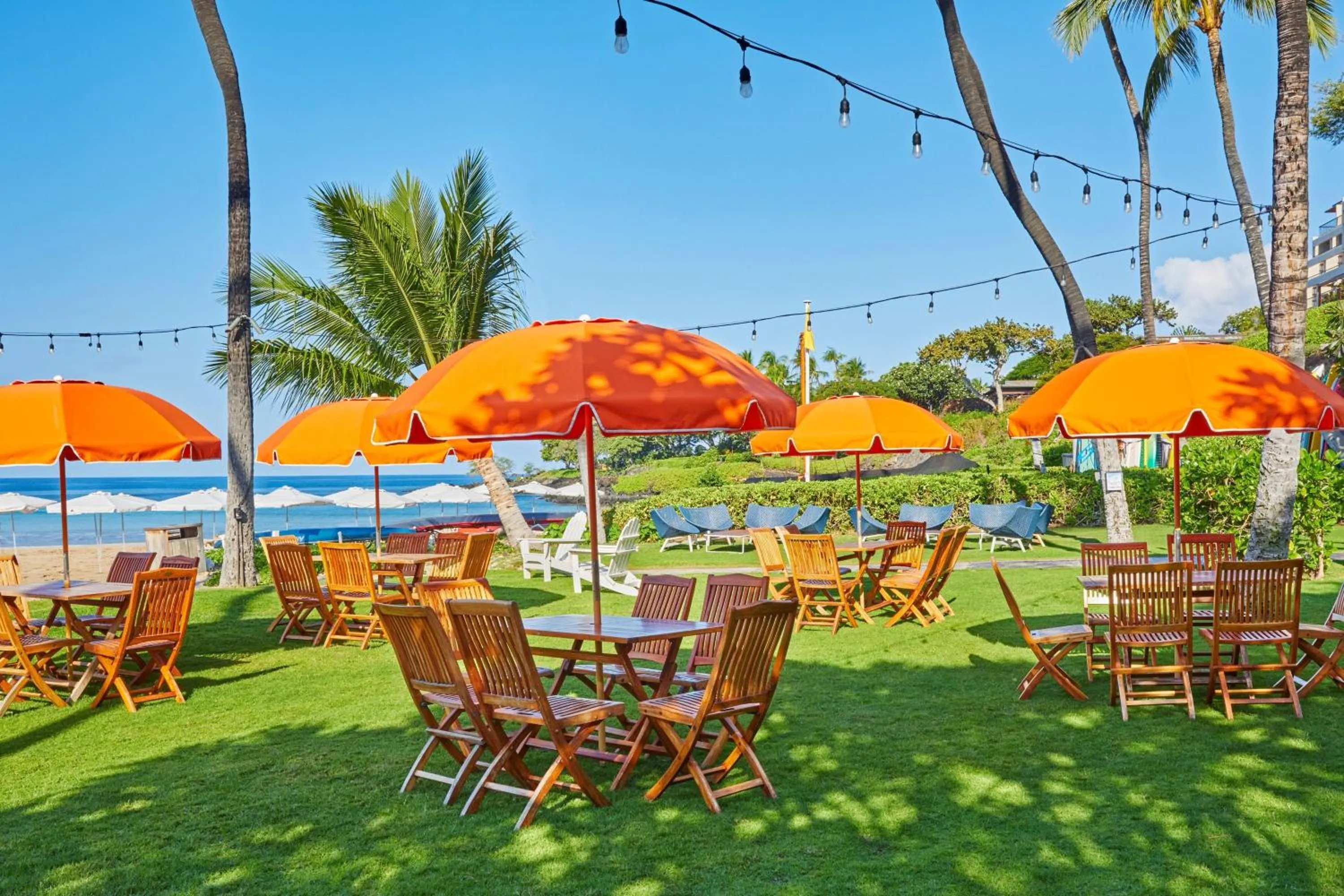 Beach in Mauna Kea Beach Hotel, Autograph Collection