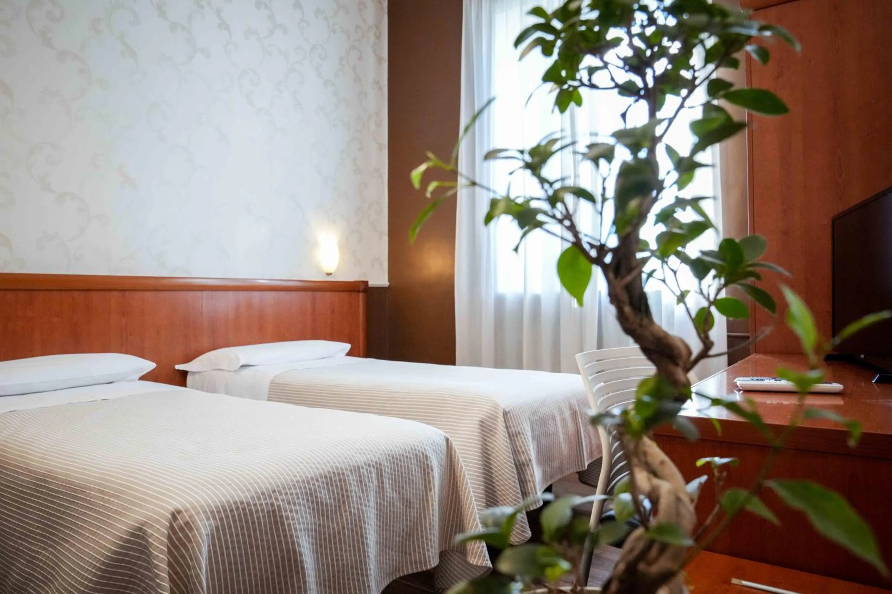 Bedroom, Bed in Hotel Universo