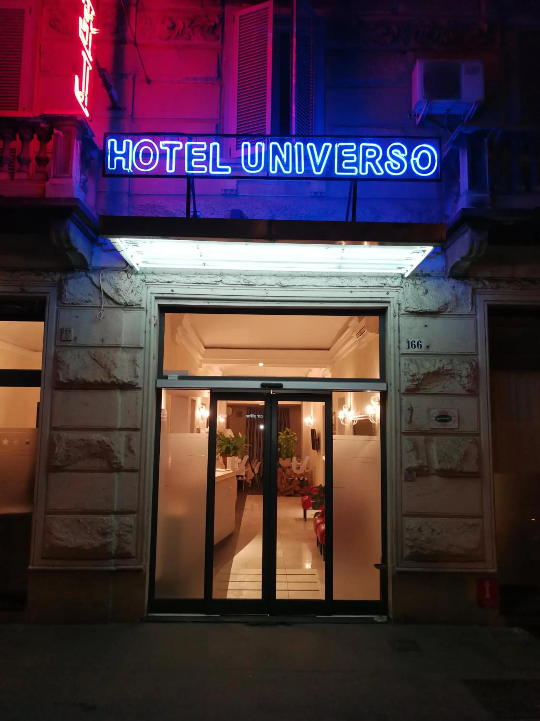 Property building in Hotel Universo