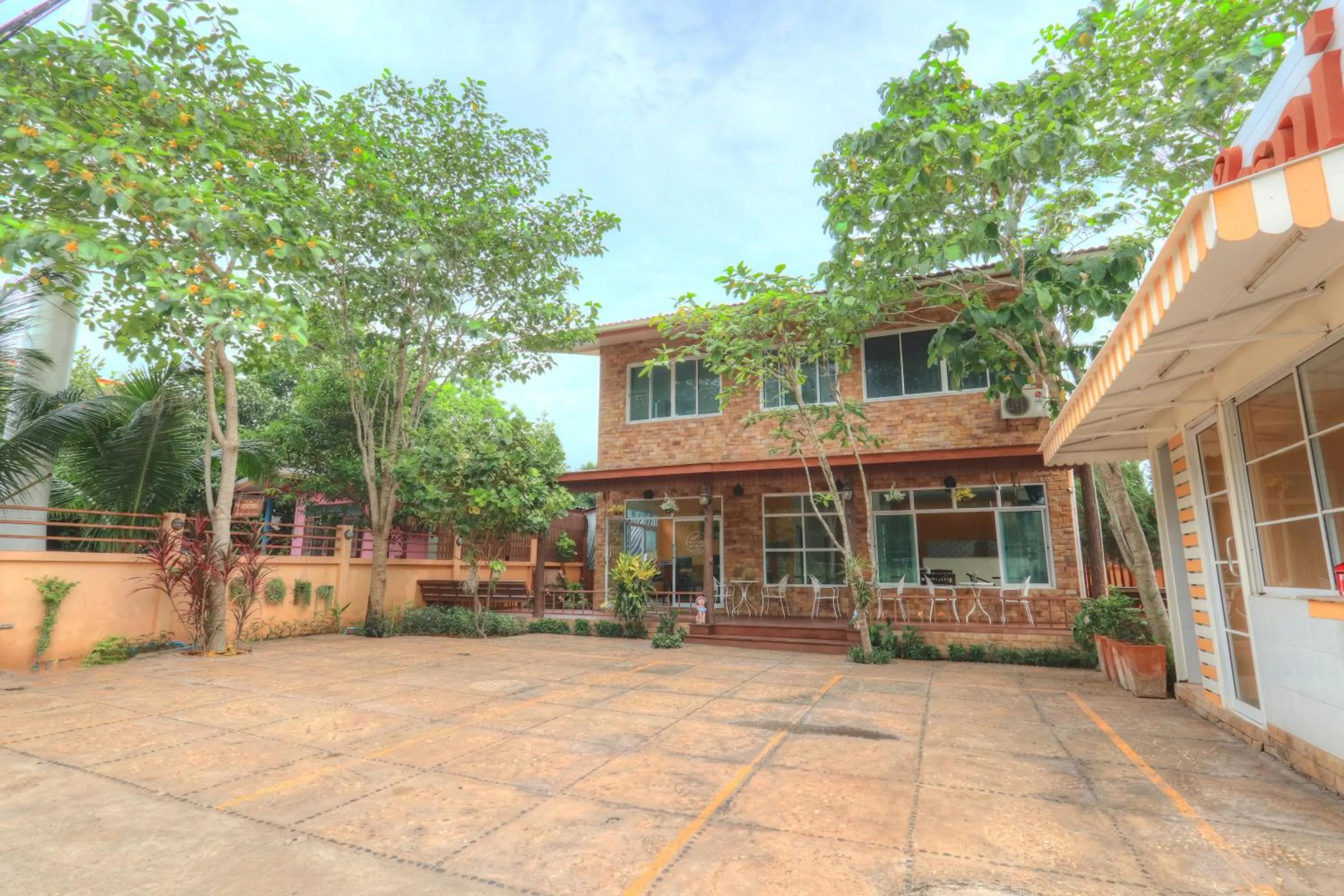 Property building in Rak Na Khaoyai