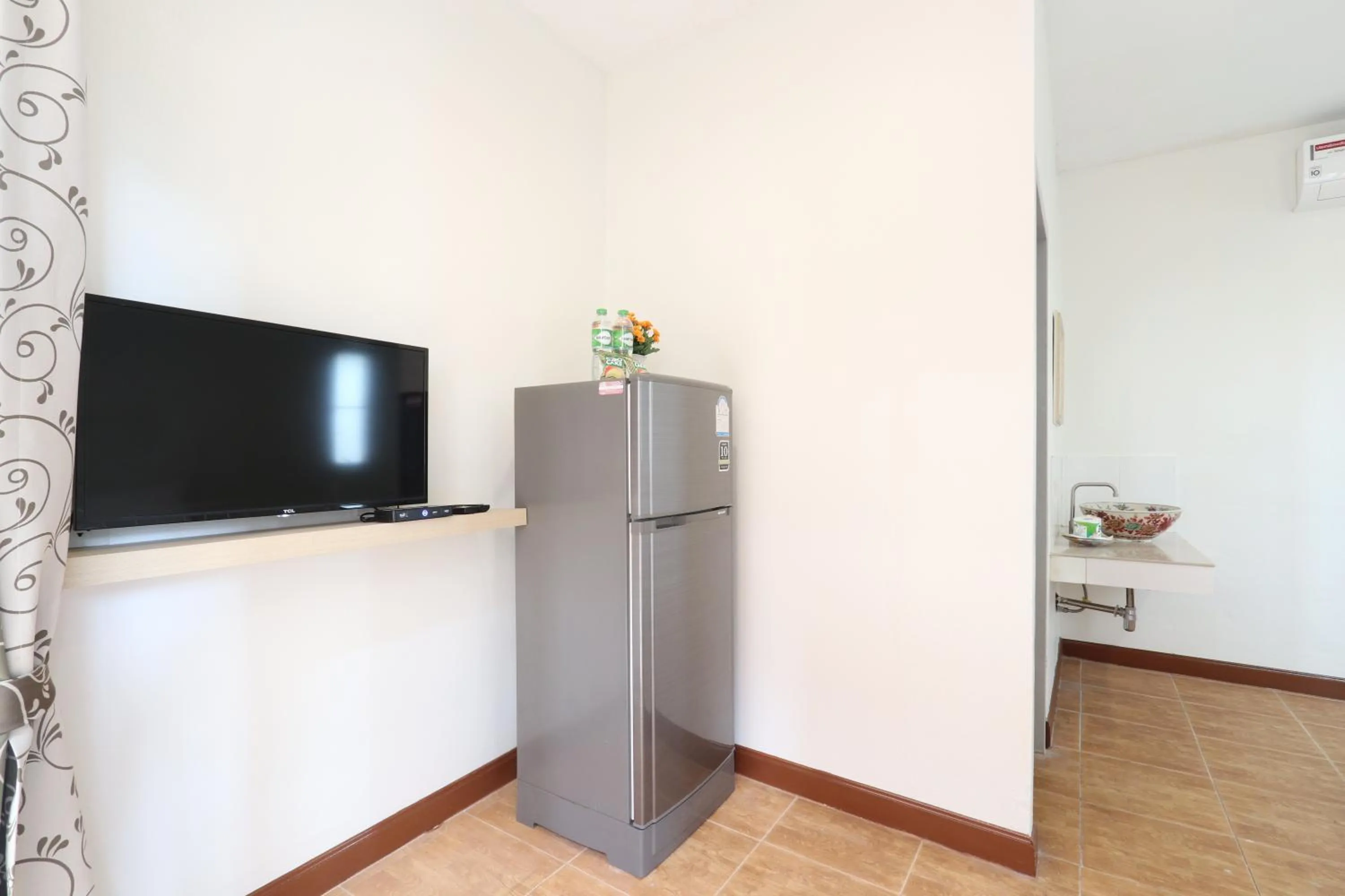 TV and multimedia in Rak Na Khaoyai