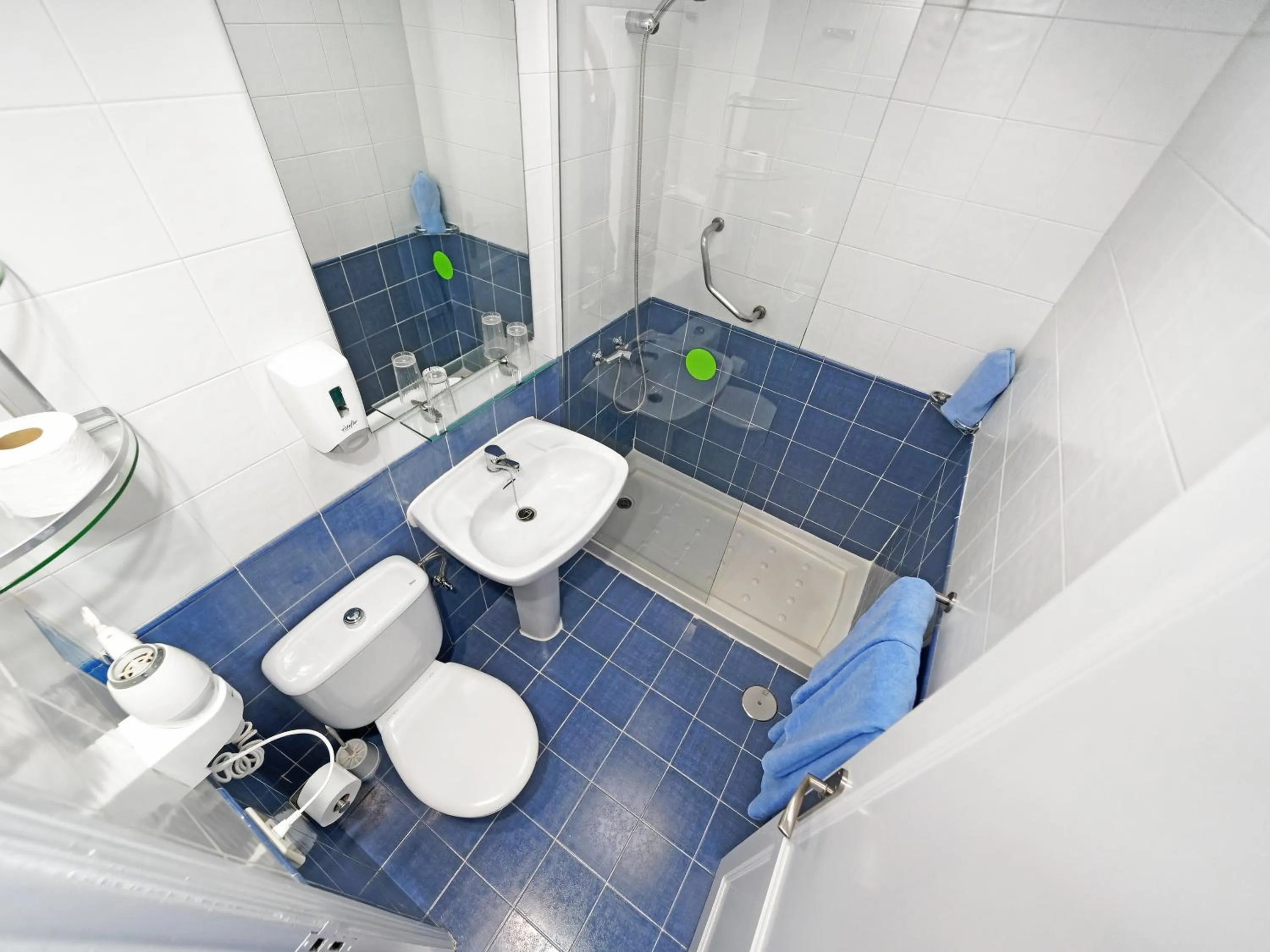 Shower in Bungalows Vistaflor