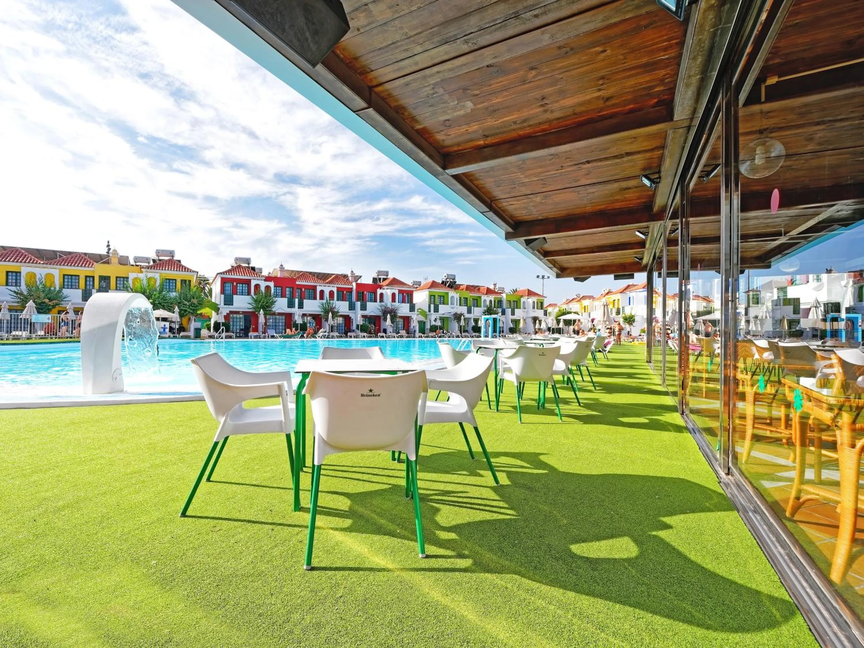 Restaurant/places to eat in Bungalows Vistaflor