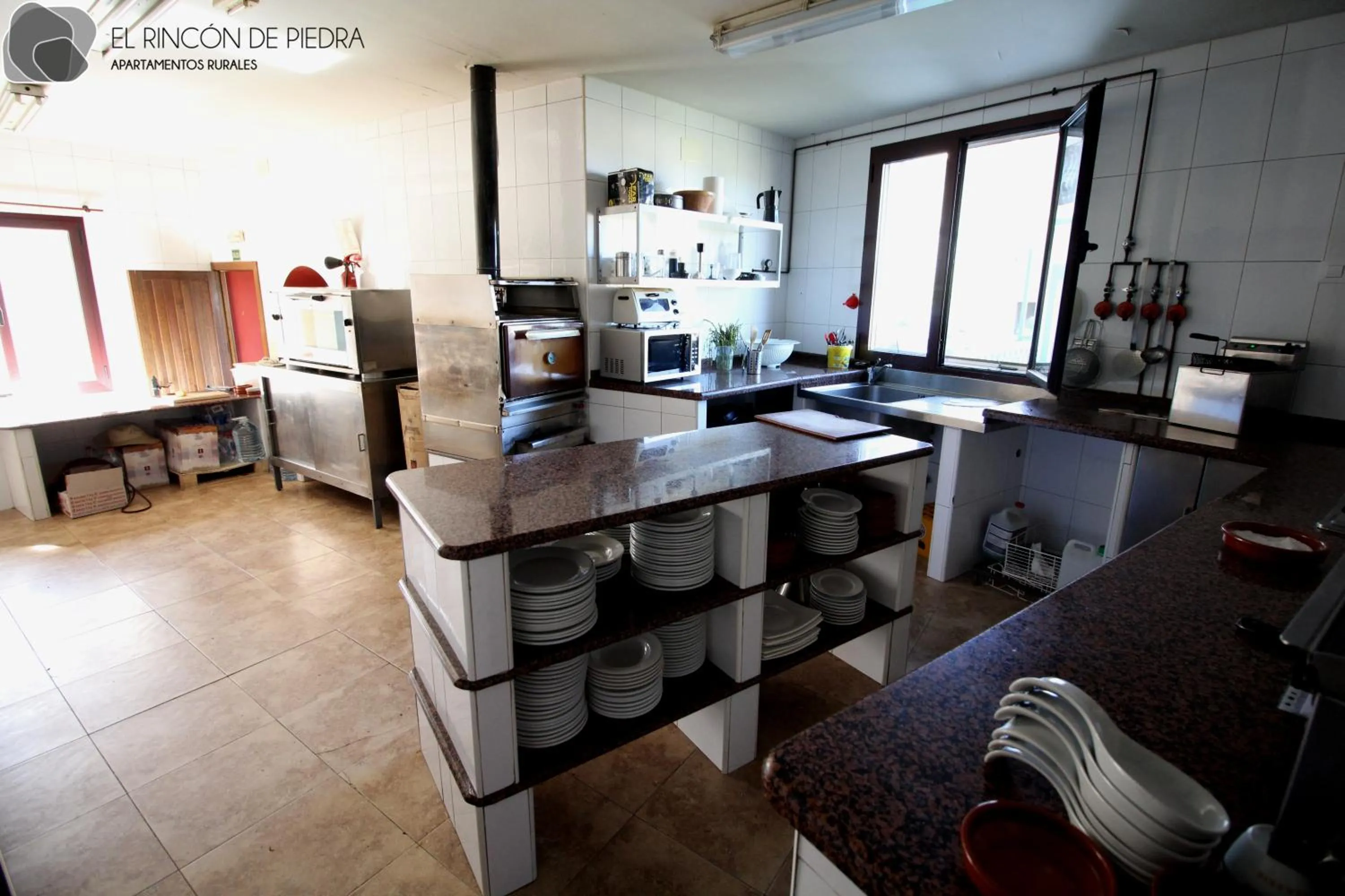 Lounge or bar in El Rincon de Piedra