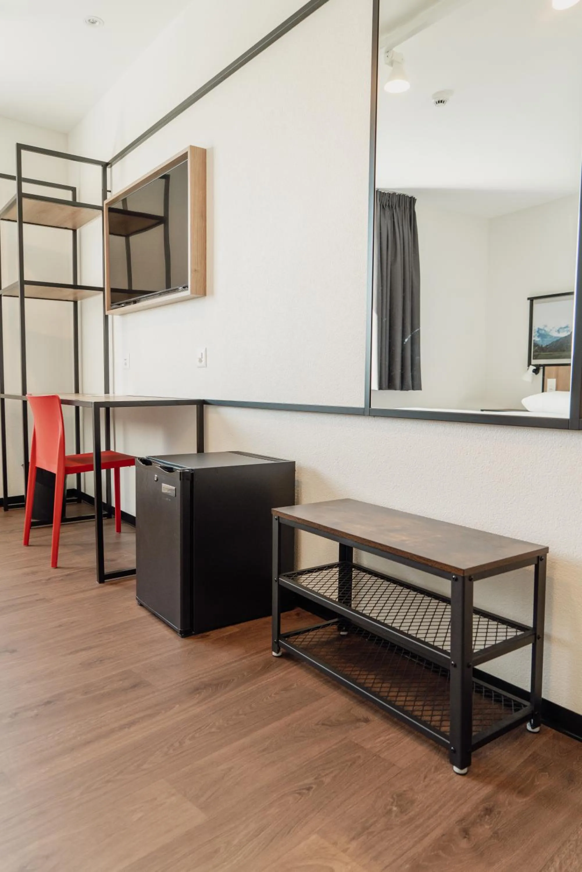 Photo of the whole room in ibis Bulle - La Gruyère Swiss Bike Hotel