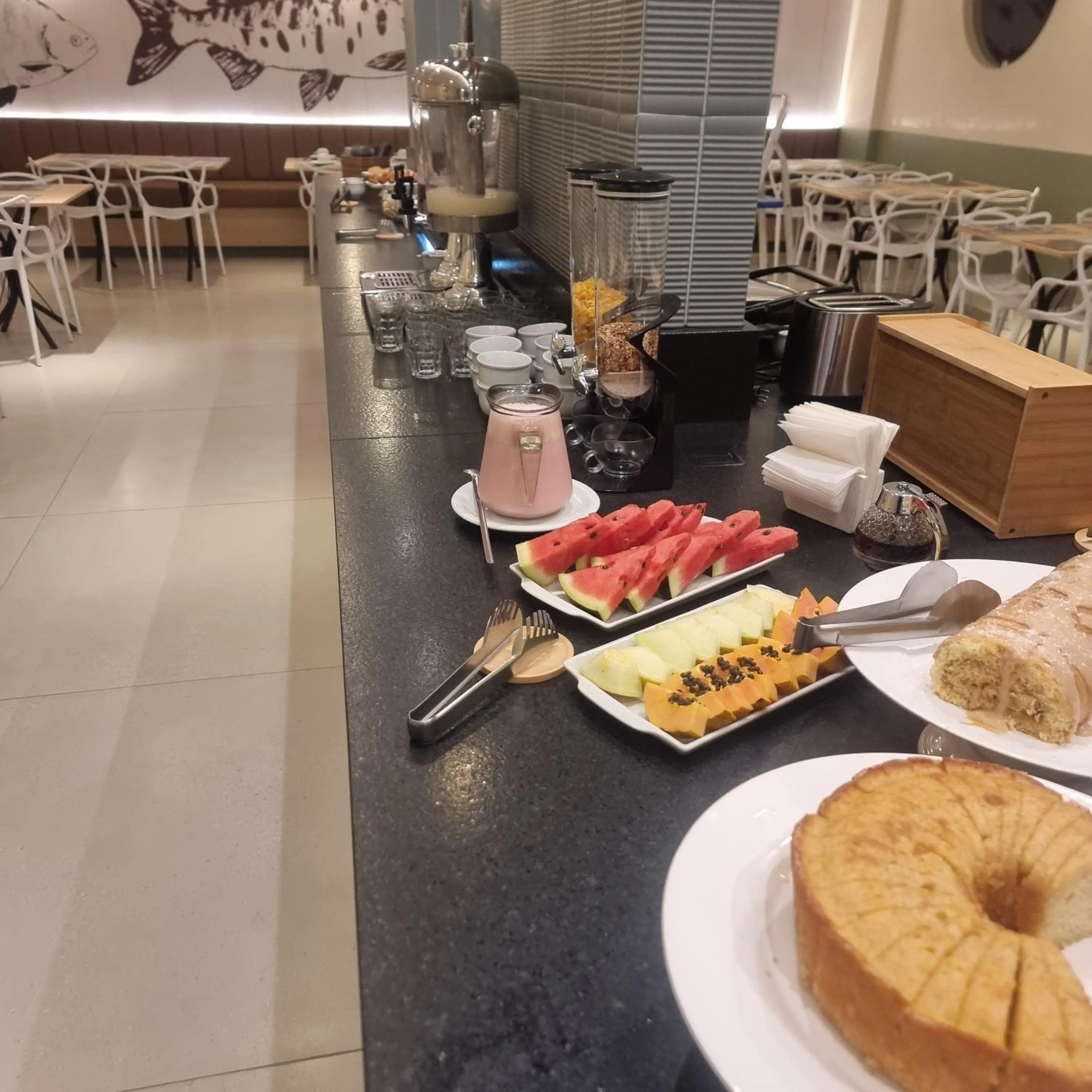 Breakfast in Hotel Refugio