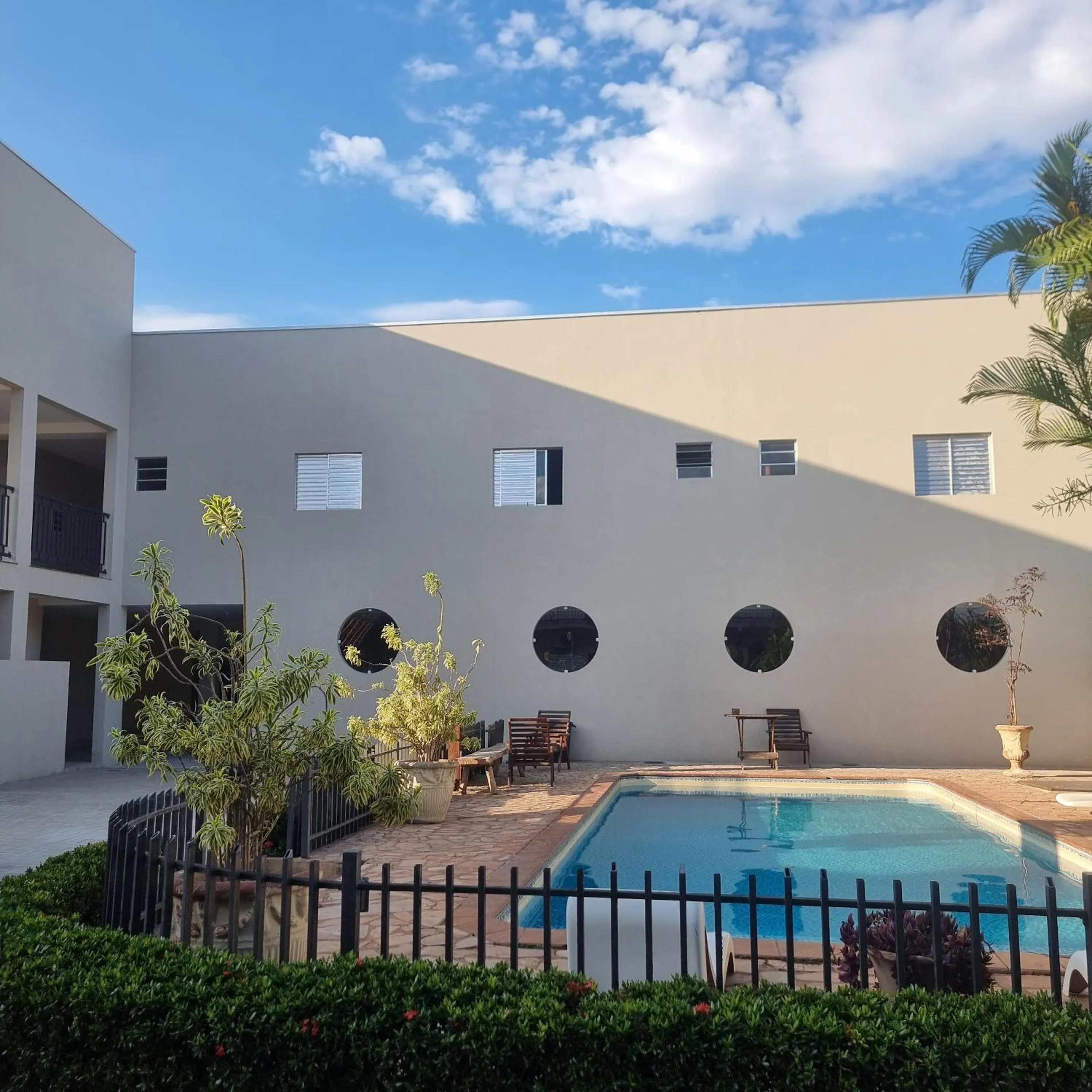 Property building in Hotel Refugio