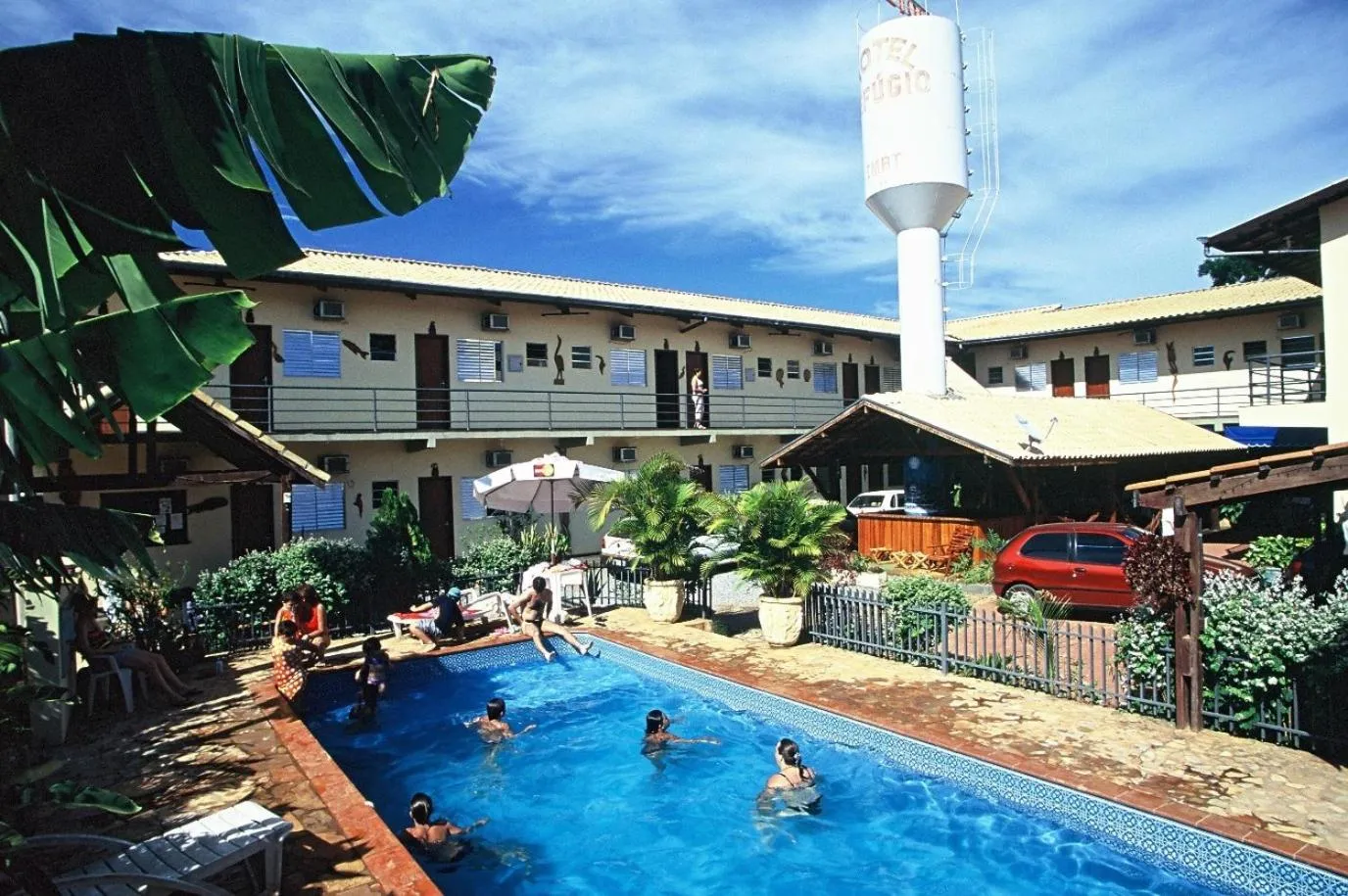 Swimming pool in Hotel Refugio