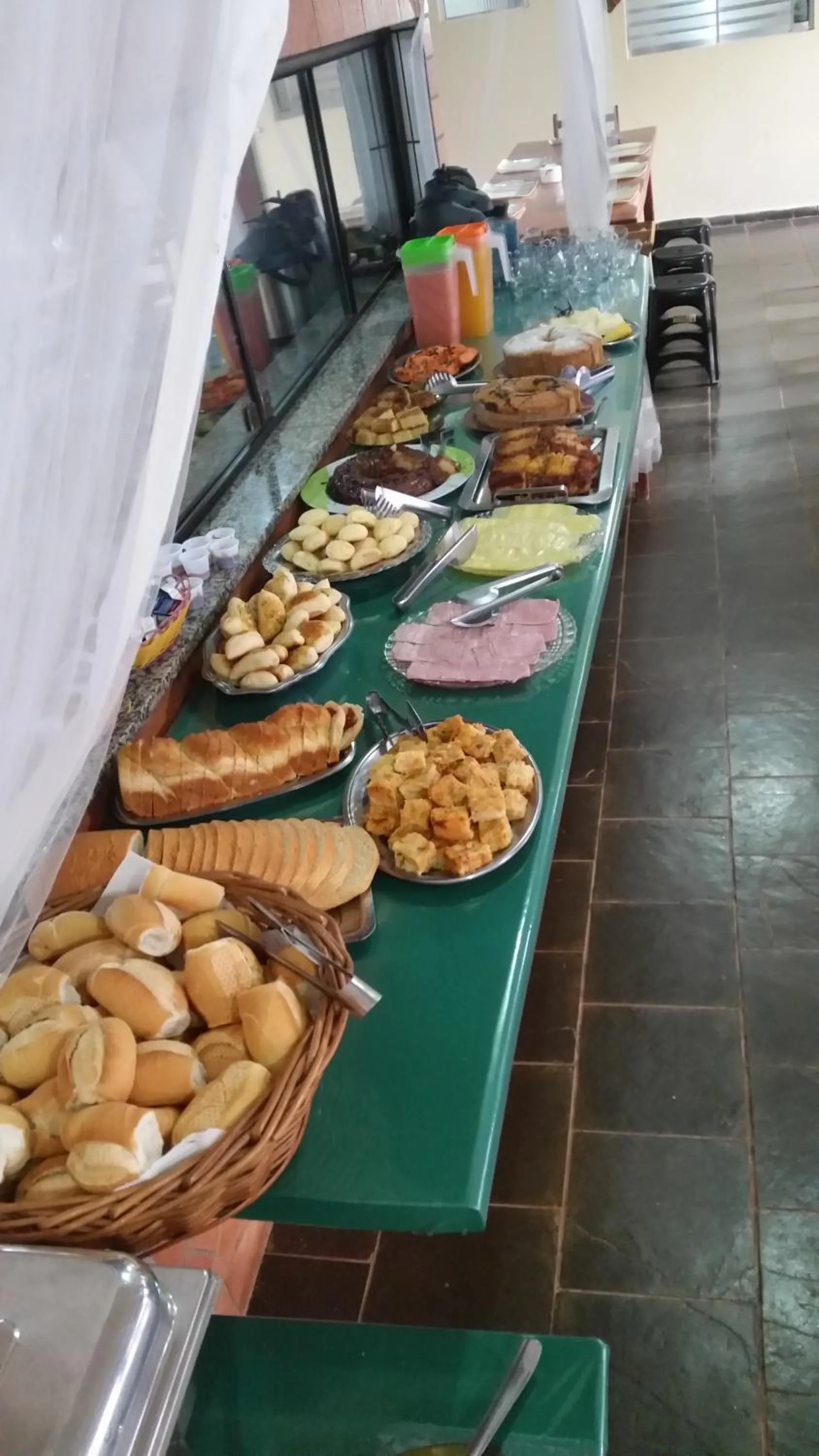 Food and drinks in Hotel Refugio