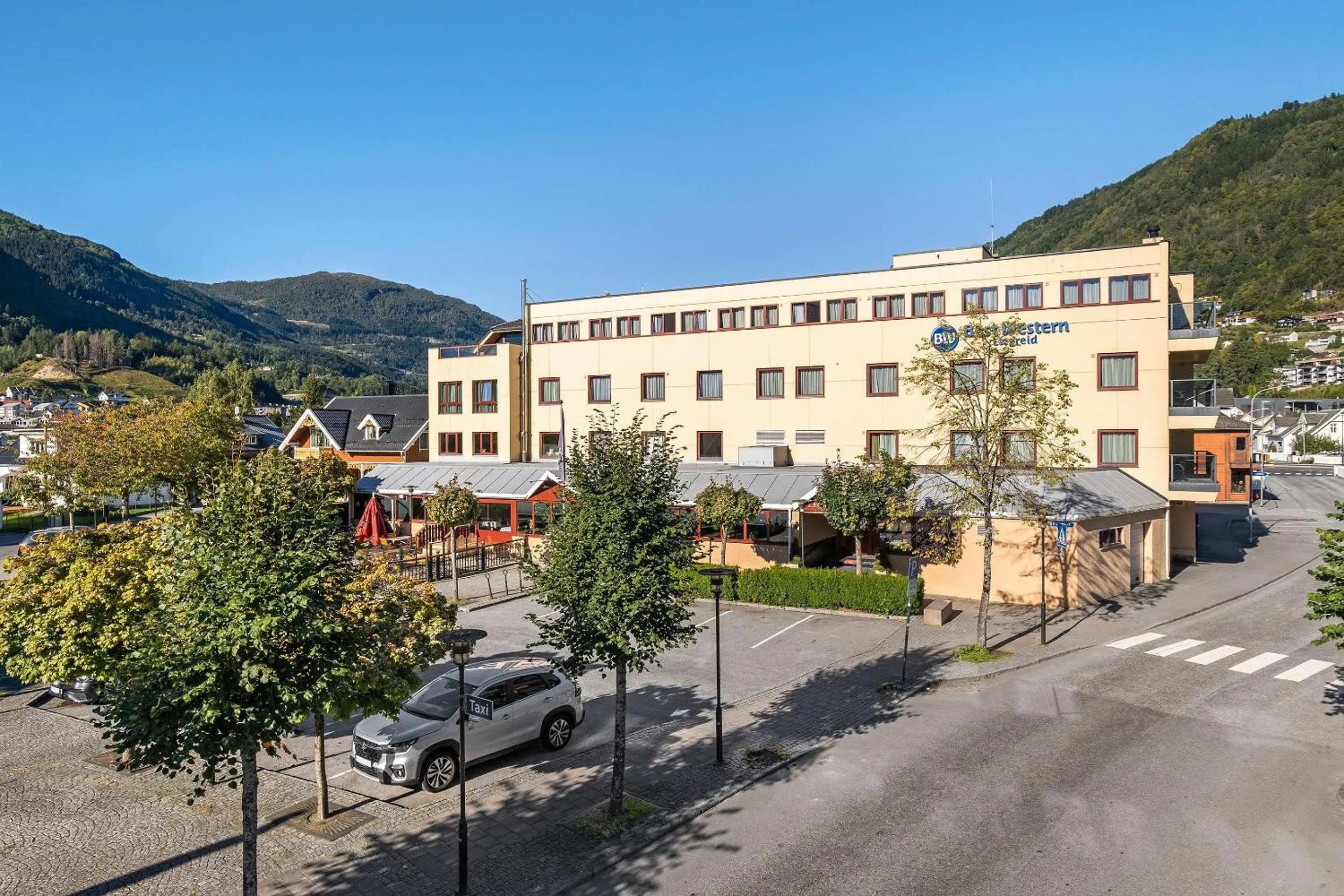 Property building in Best Western Laegreid Hotell