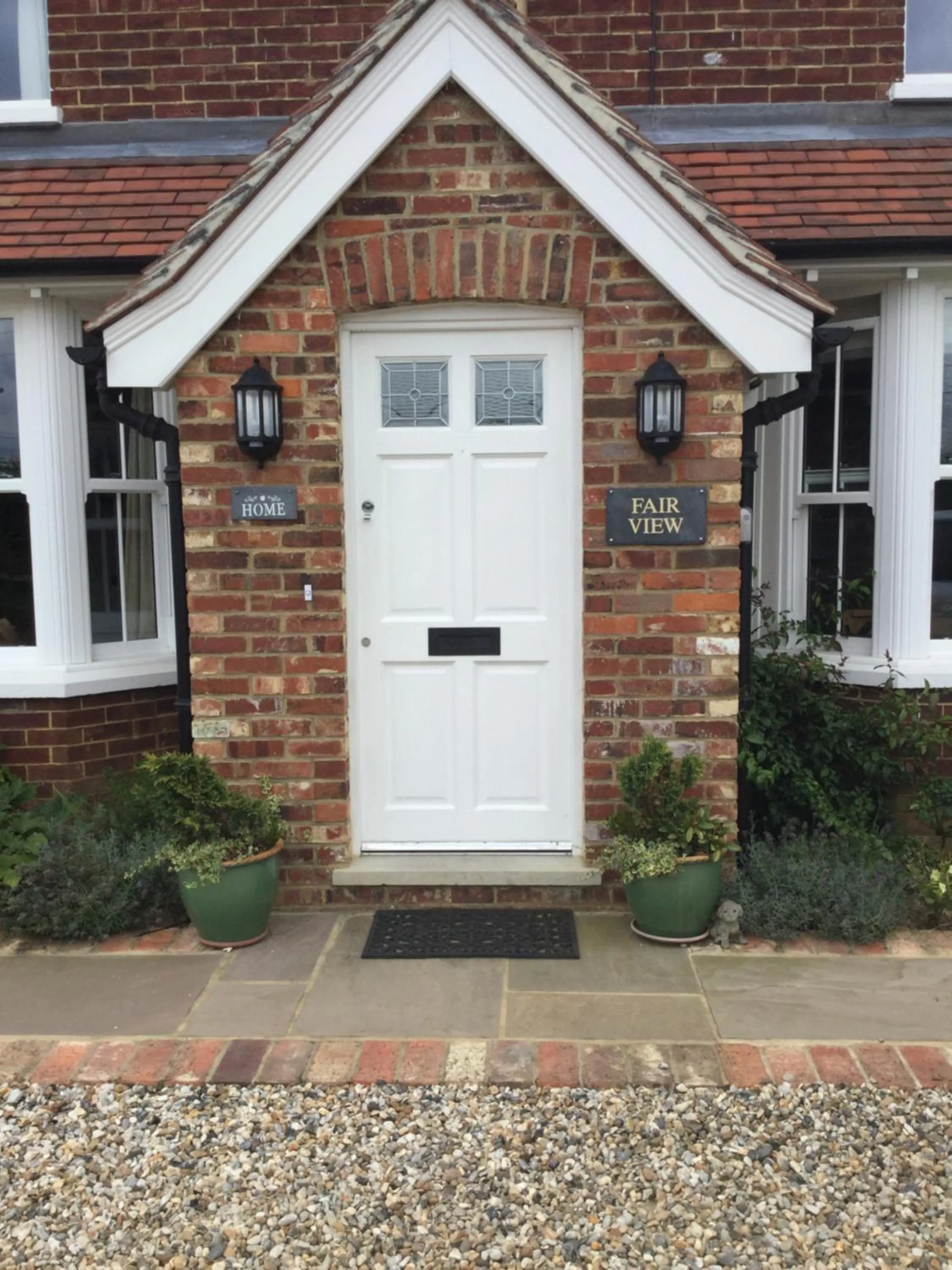 Facade/entrance in Fair View