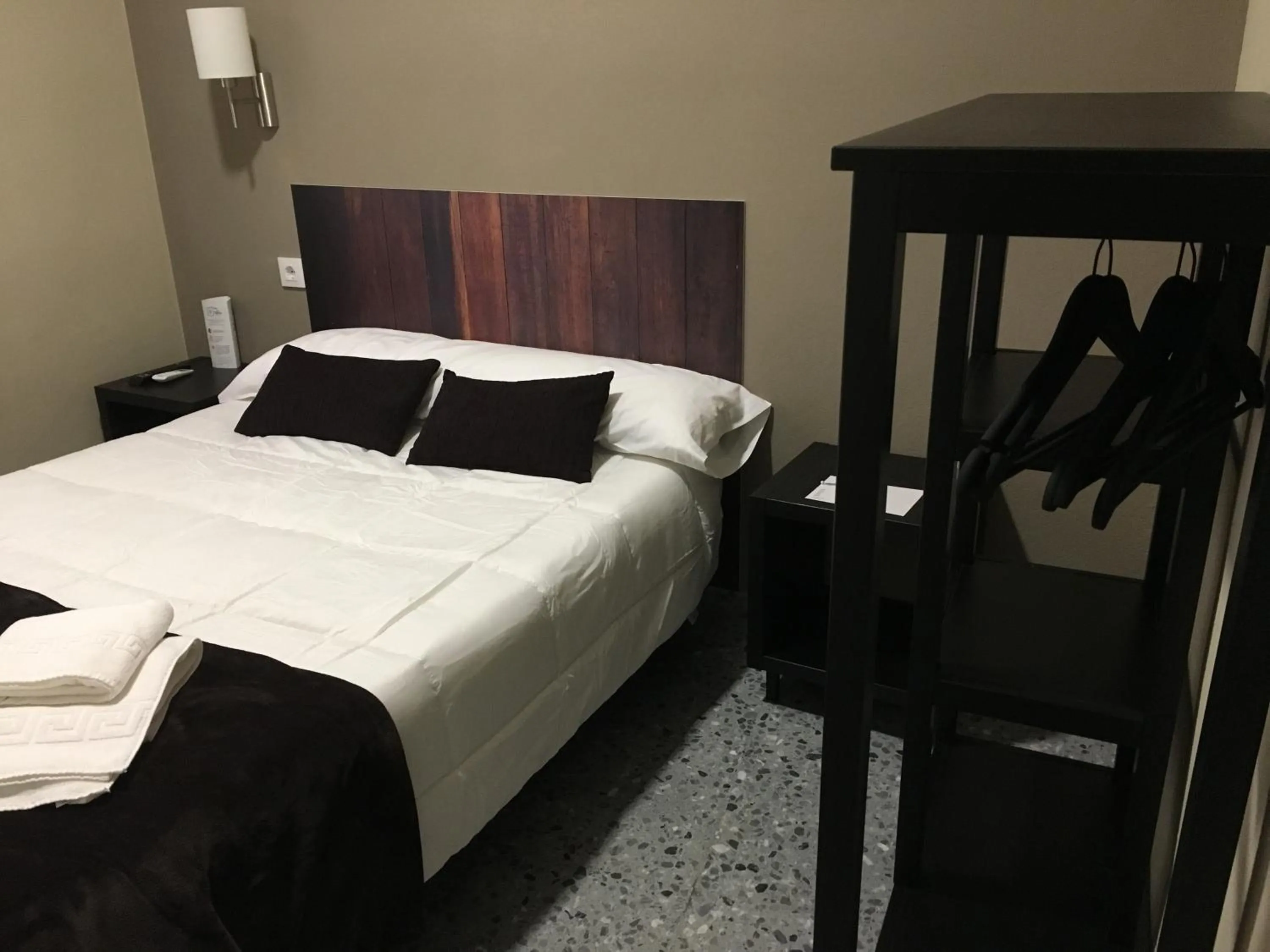 Bed in Patio de la Plateria