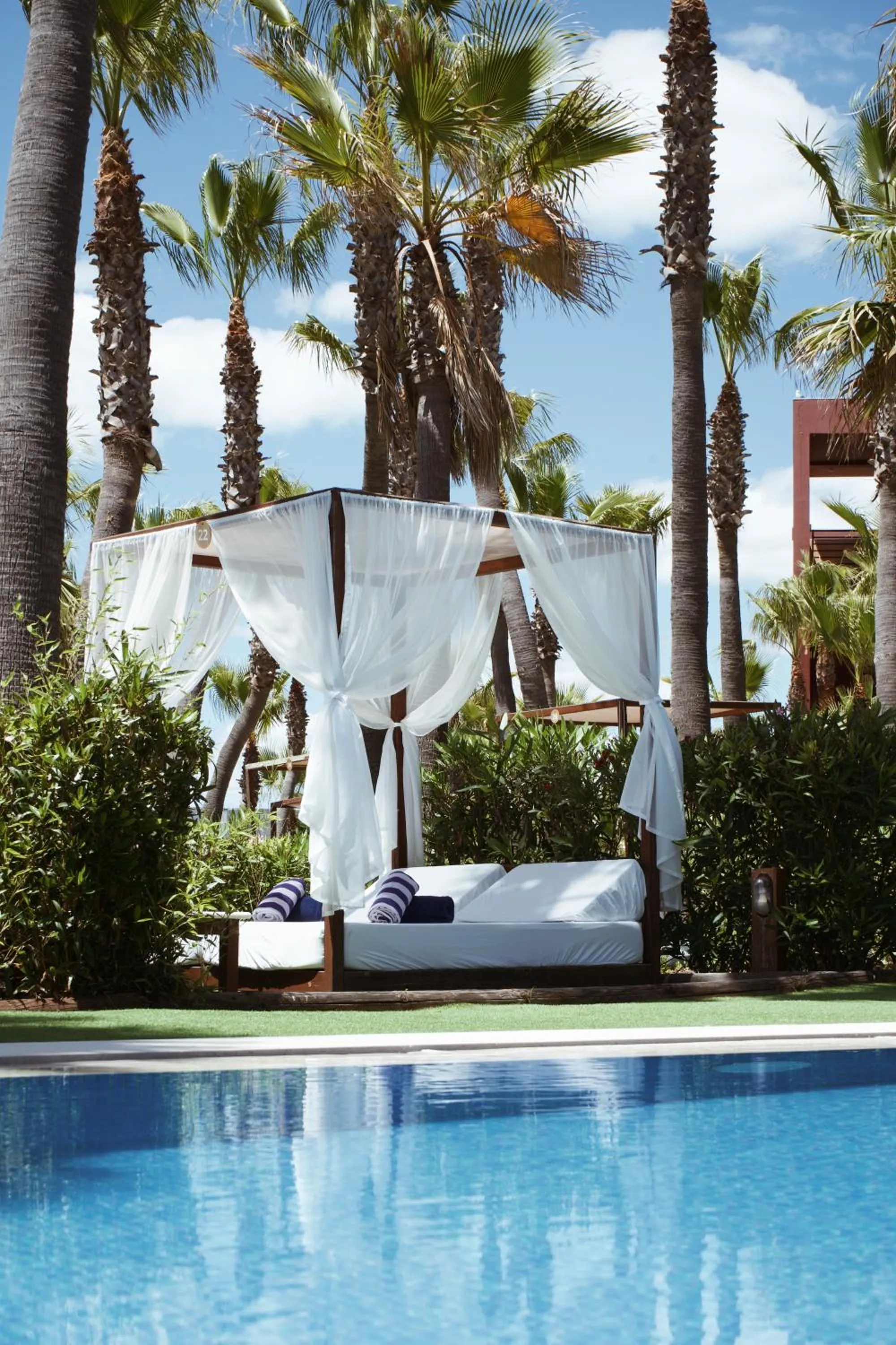 Pool view in VidaMar Resort Hotel Algarve
