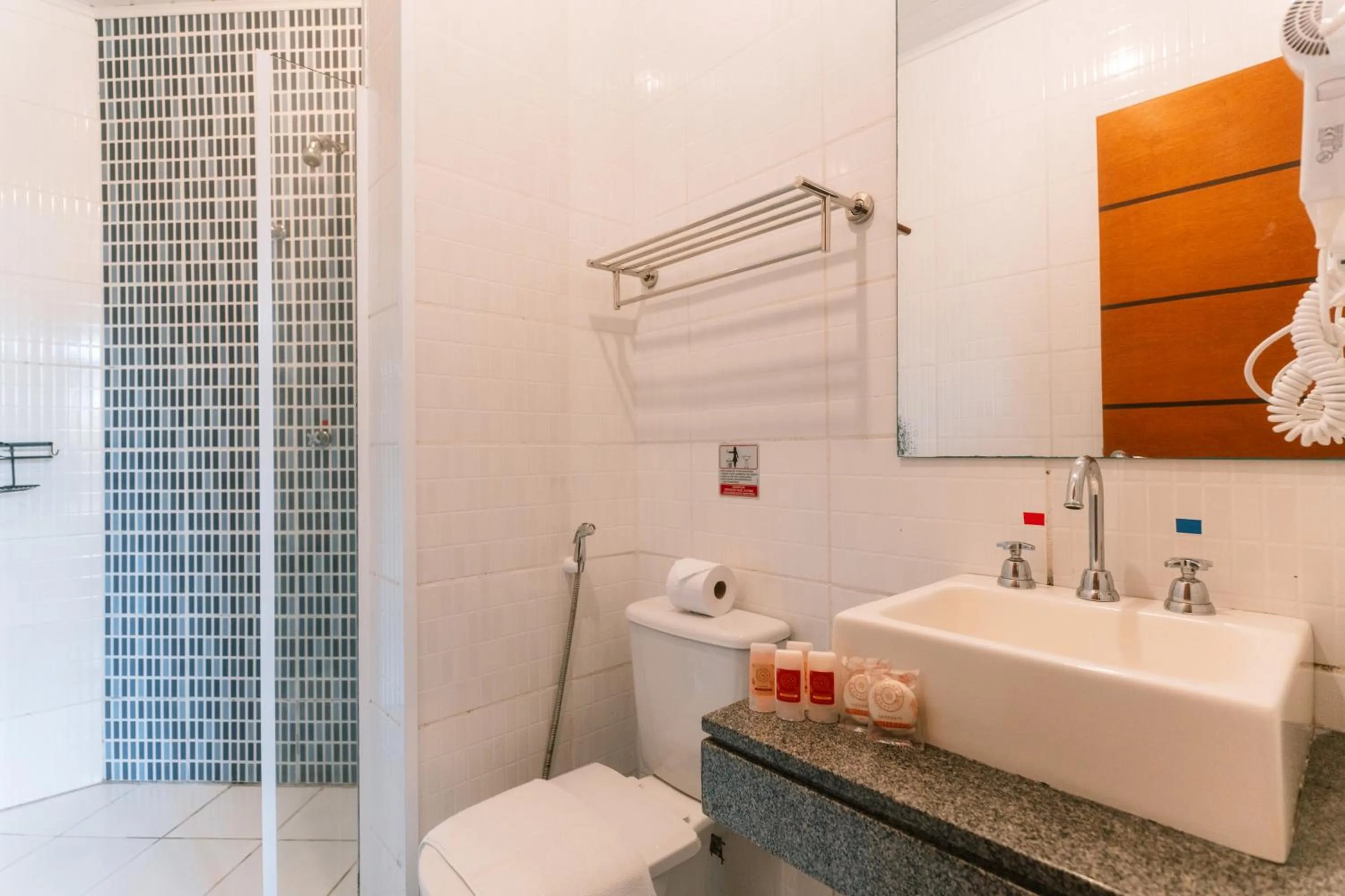 Bathroom in Pousada La Toscana Campos do Jordão