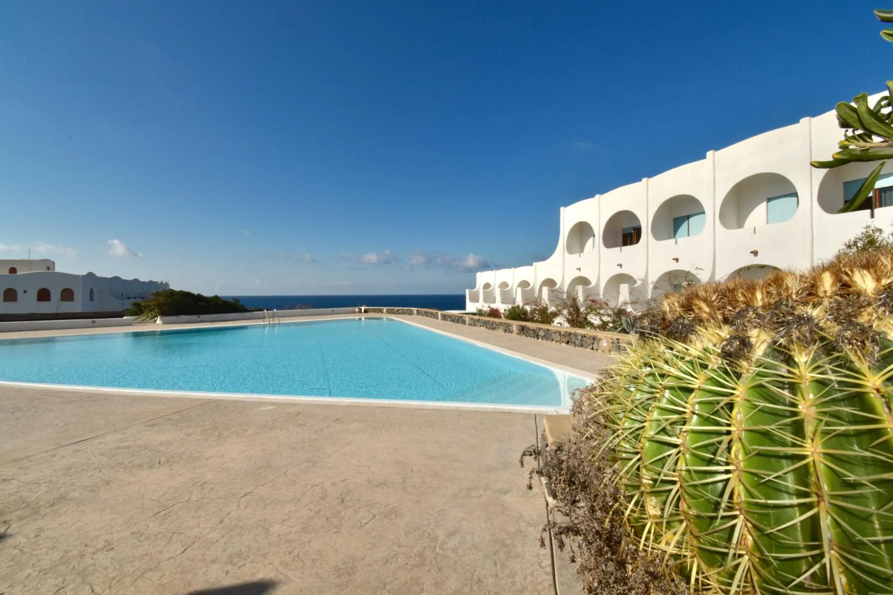 Swimming pool in Cossyra Hotel