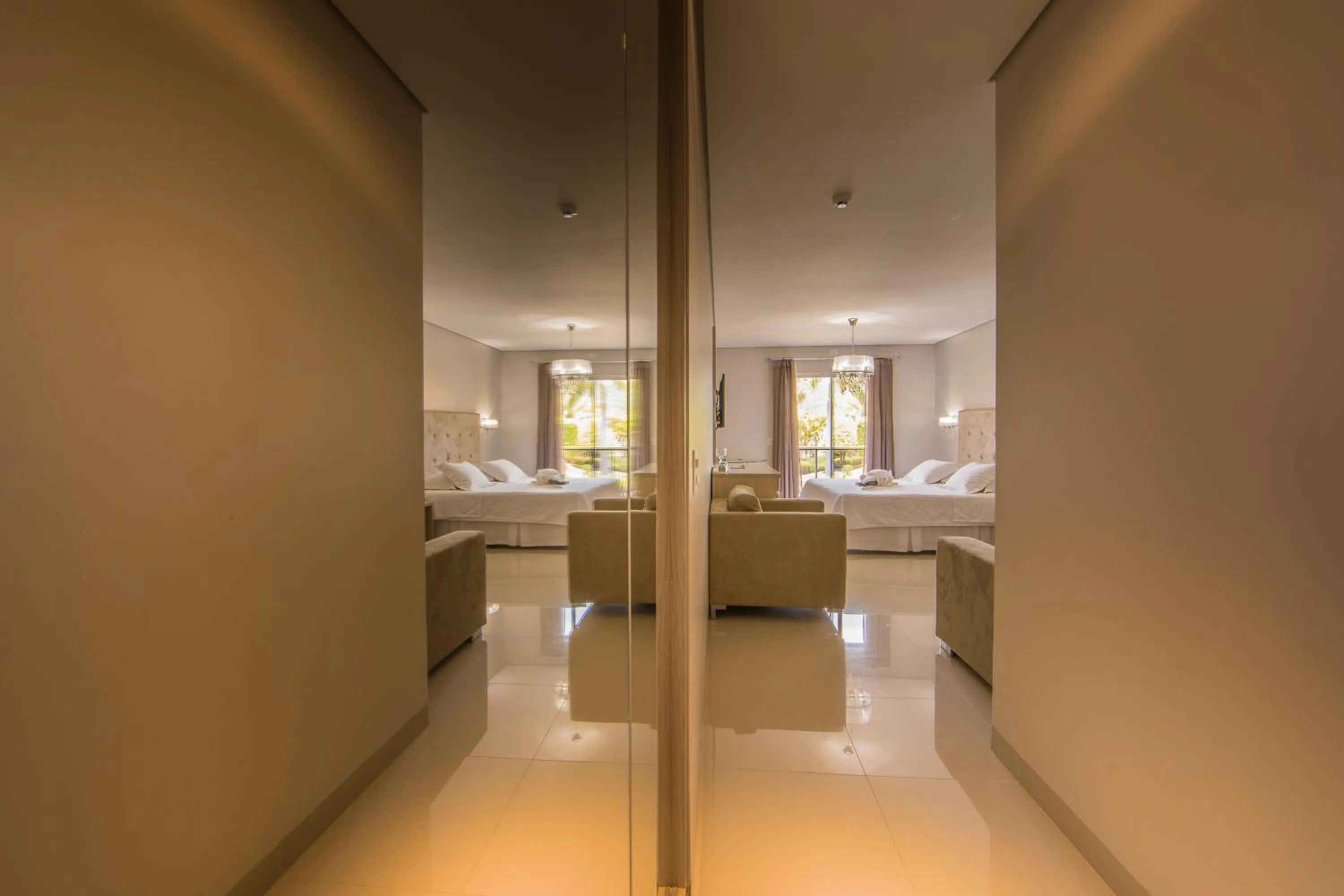 Photo of the whole room in Marruá Hotel