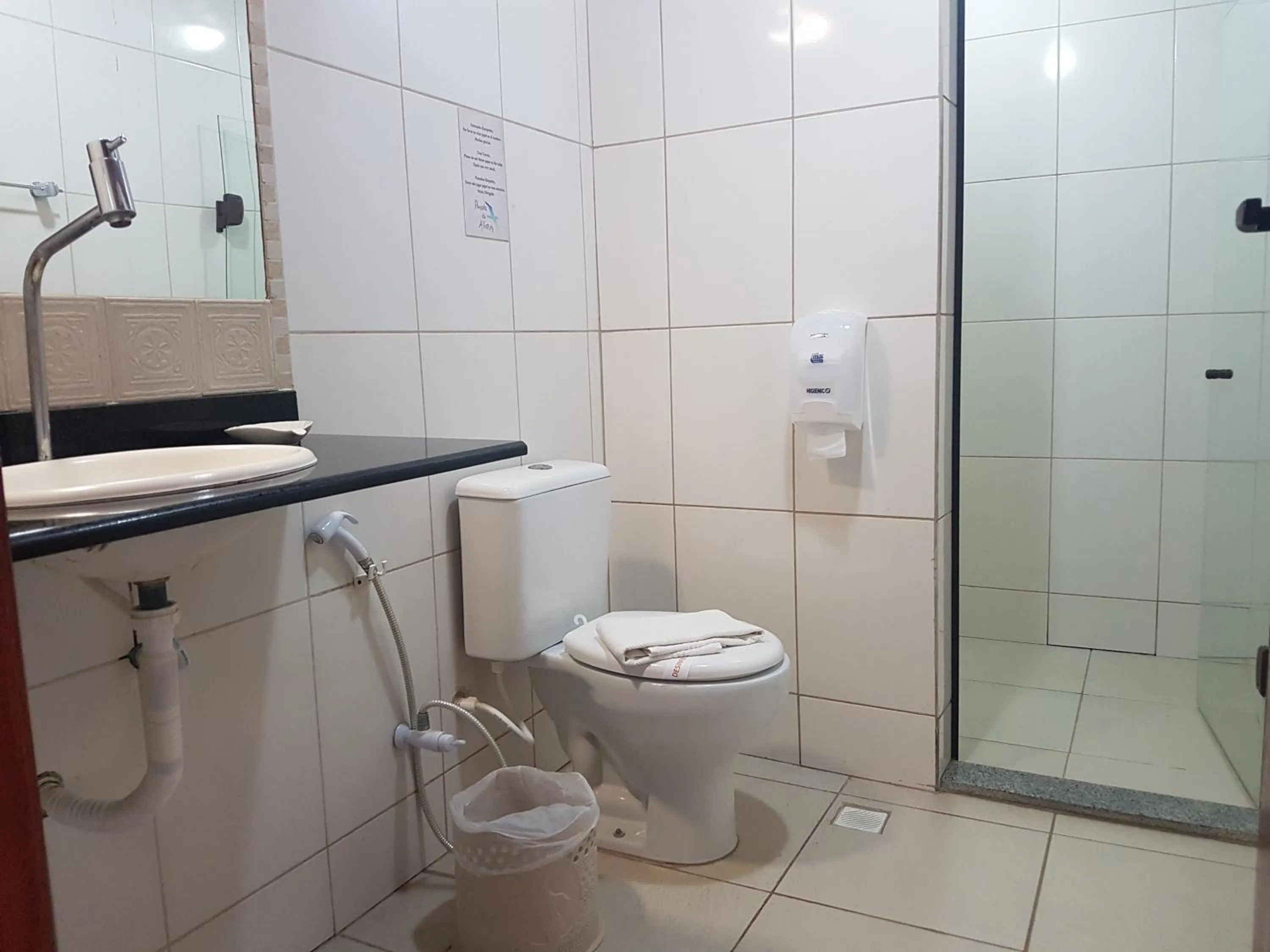 Bathroom in Pousada do Albatroz