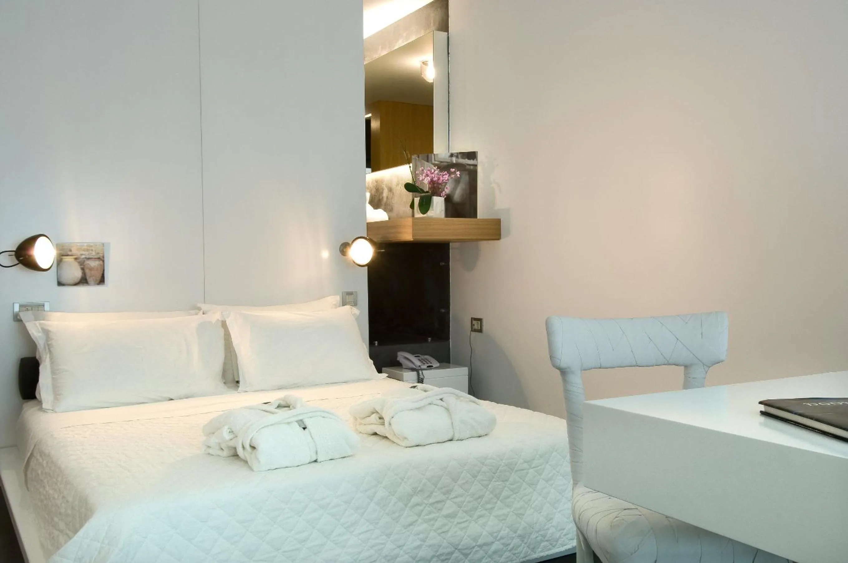 Bedroom, Bed in Perantzada Hotel 1811