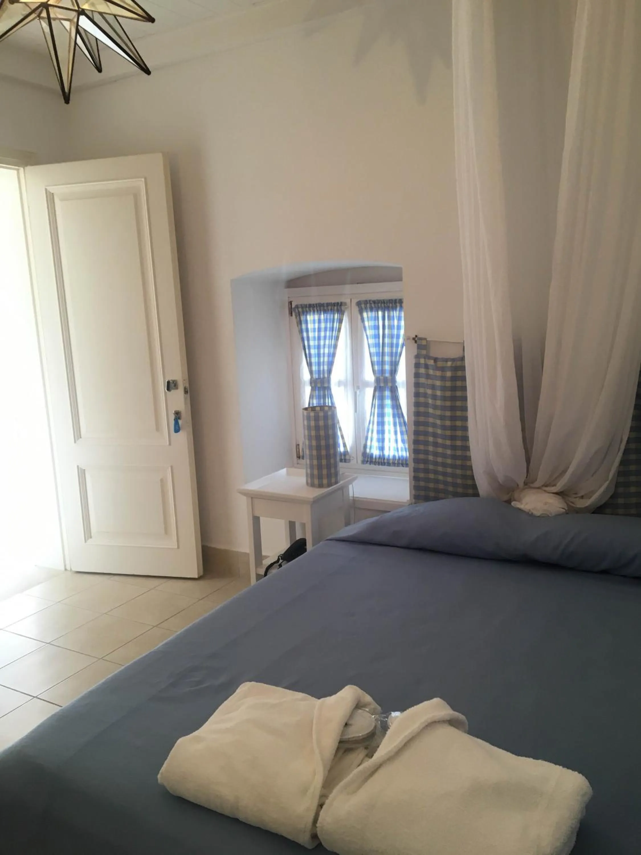 Bedroom, Bed in Perantzada Hotel 1811