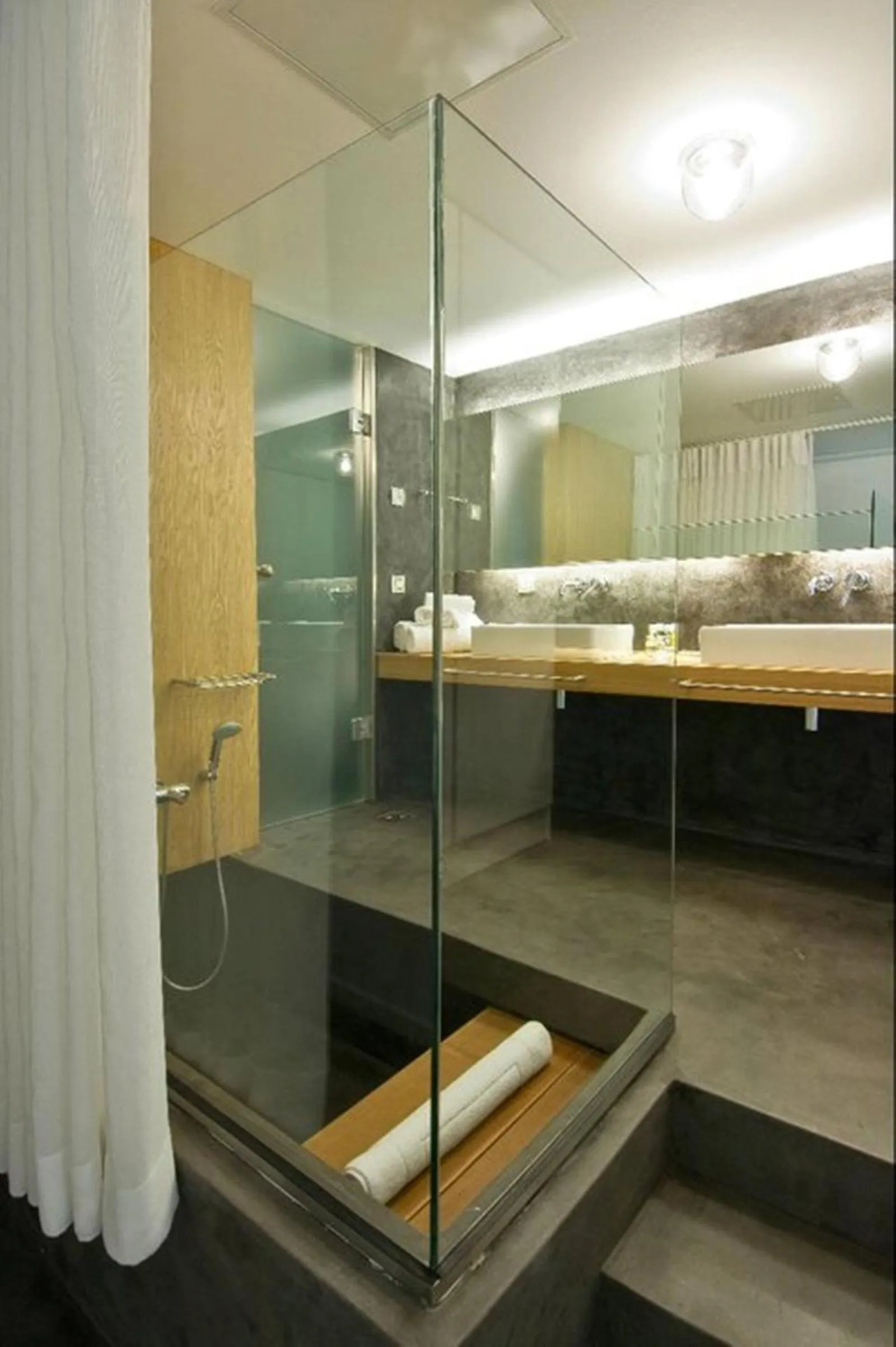 Bathroom in Perantzada Hotel 1811