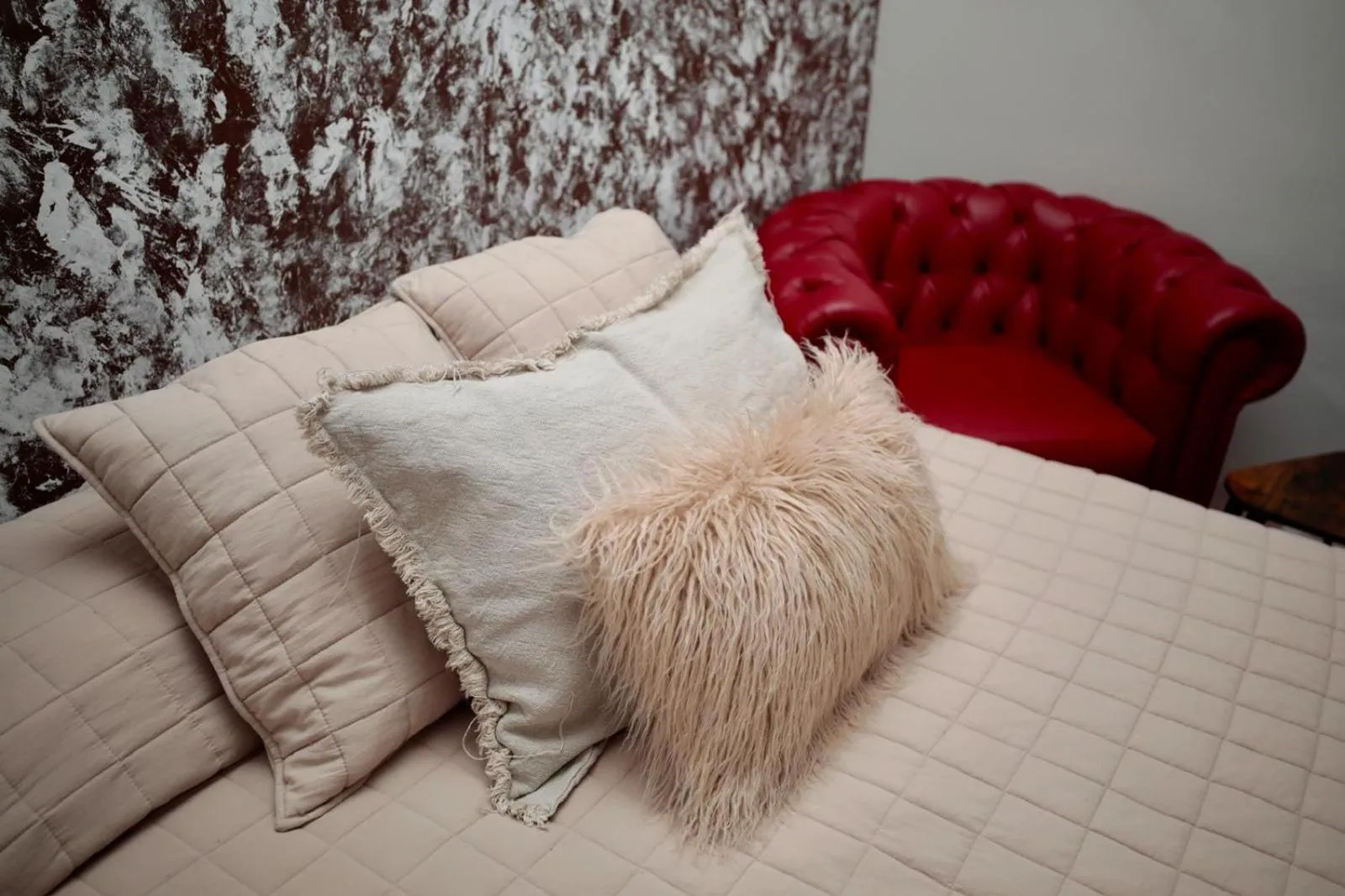 Bed in ThePlacetoBe B&B