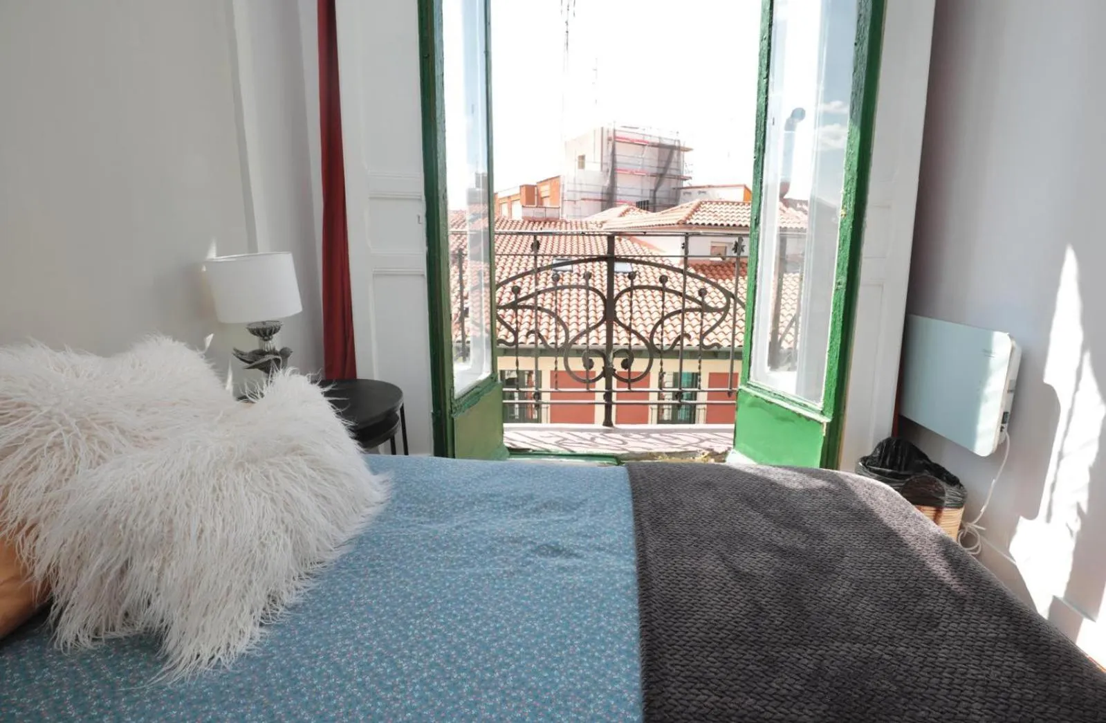 Bed in ThePlacetoBe B&B