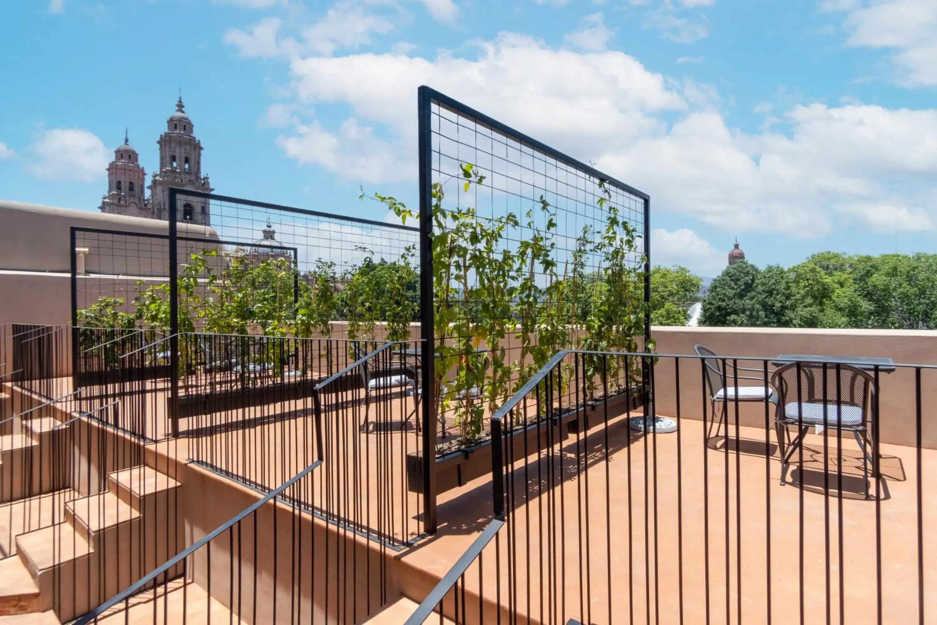 Standard Queen Room with Terrace and City View - Central Building in Holiday Inn Express Morelia Centro Historico Standard Queen Room with Terrace and City View - Central Building in Holiday Inn Express Morelia Centro Historico