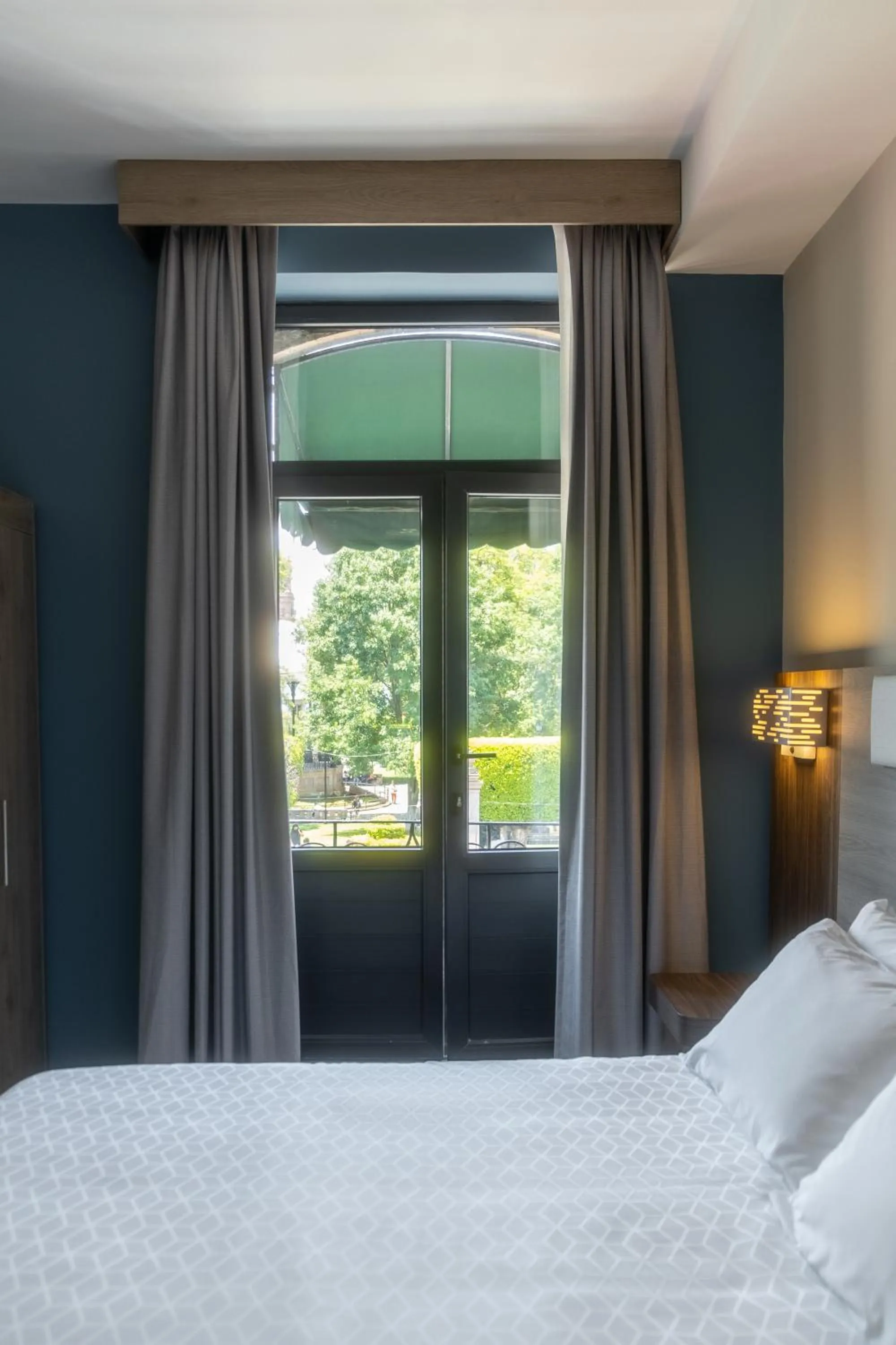 Photo of the whole room, Bed in Holiday Inn Express Morelia Centro Historico