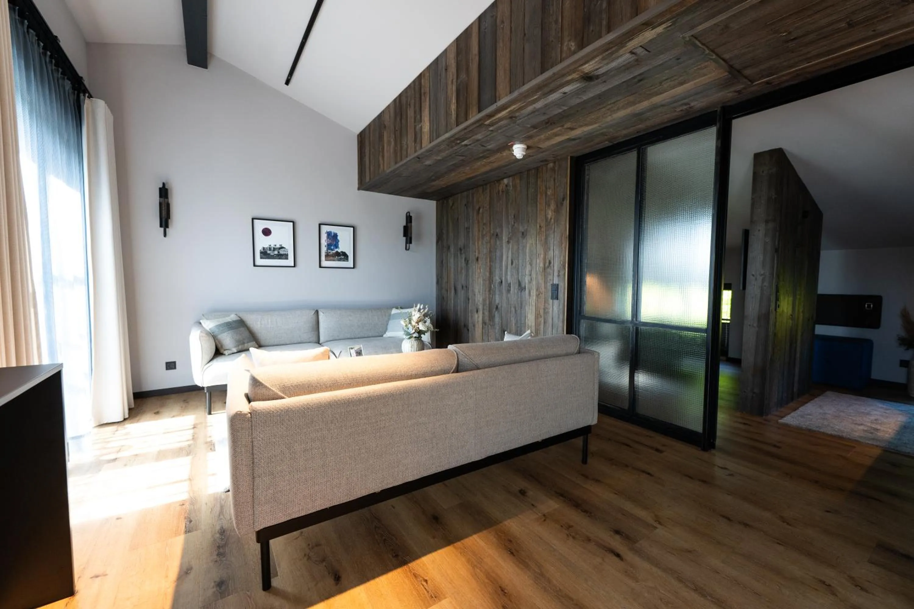 Photo of the whole room, Bed in Hotel Zum Zollhaus