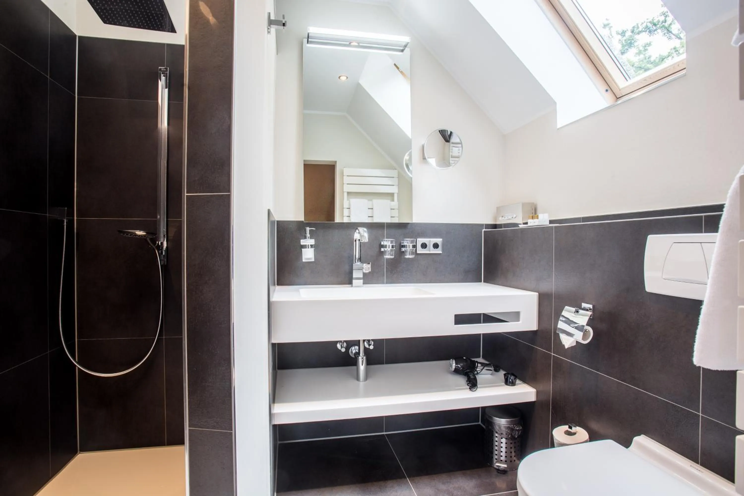 Photo of the whole room in Hotel Zum Zollhaus