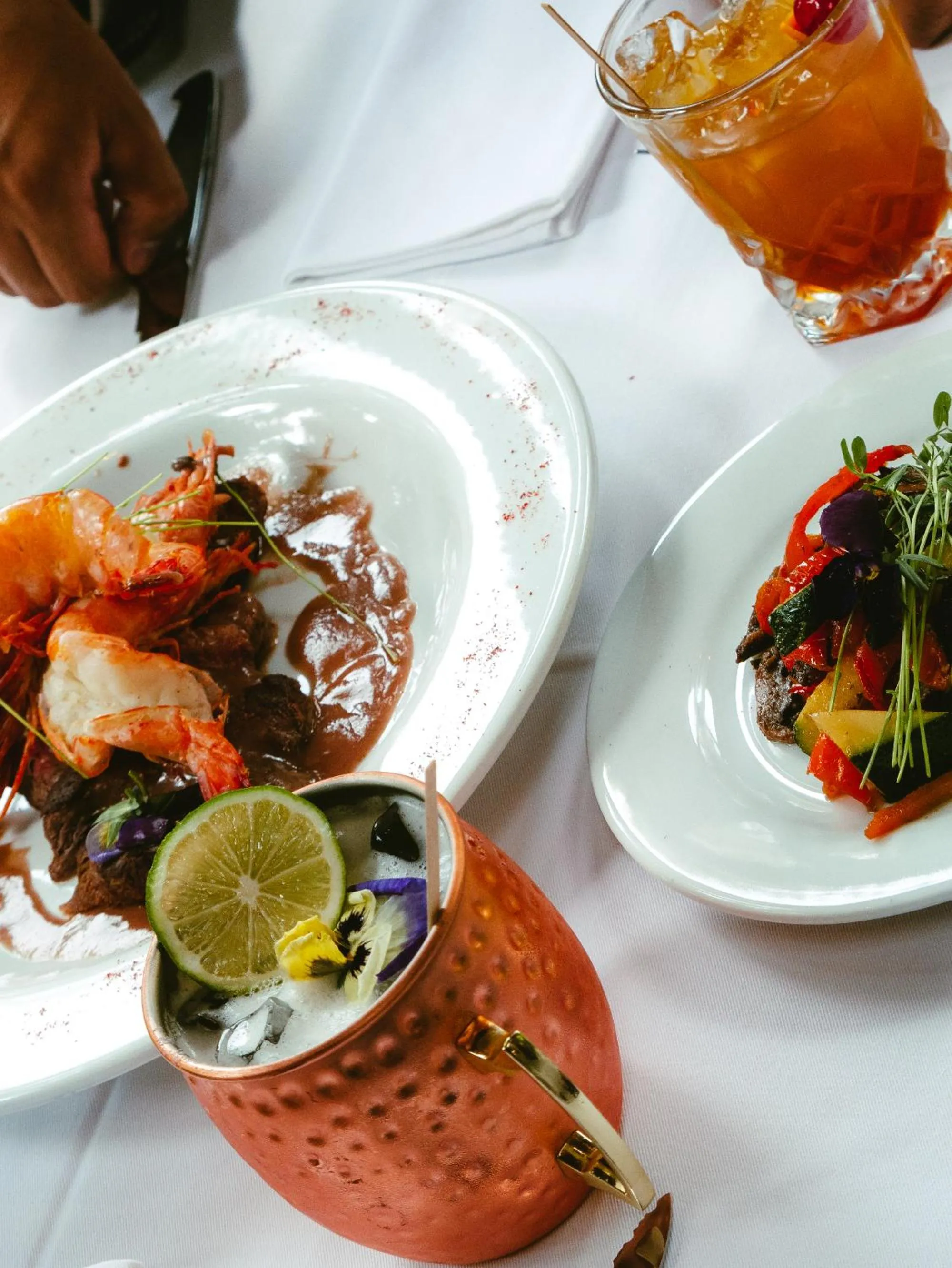 Food and drinks in Mansion Alcazar