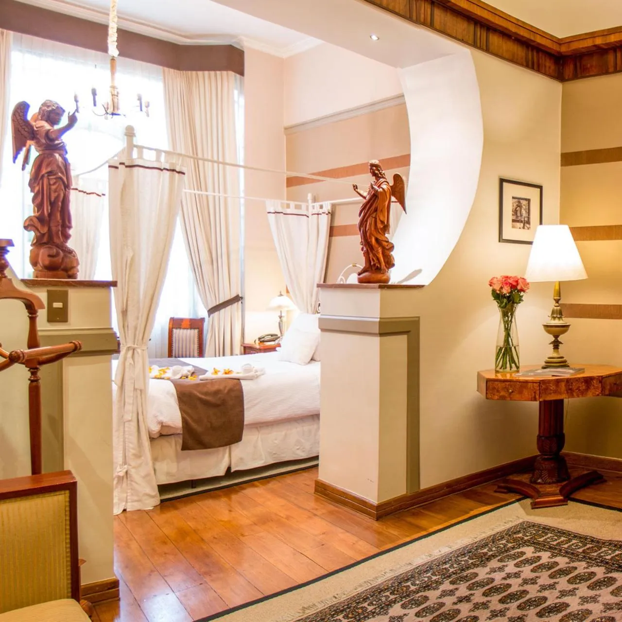 Bed in Mansion Alcazar