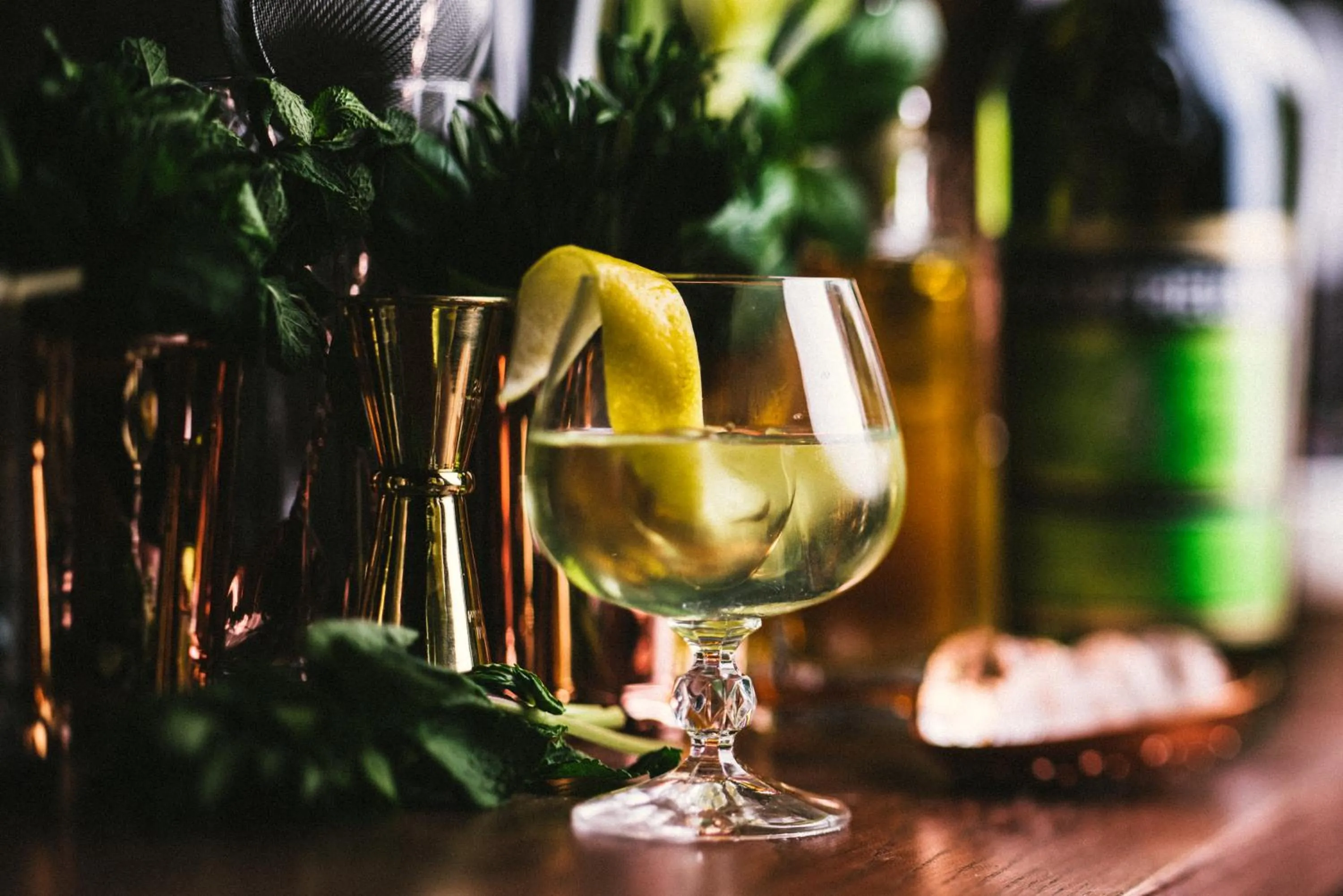 Drinks in Artist Residence Oxfordshire