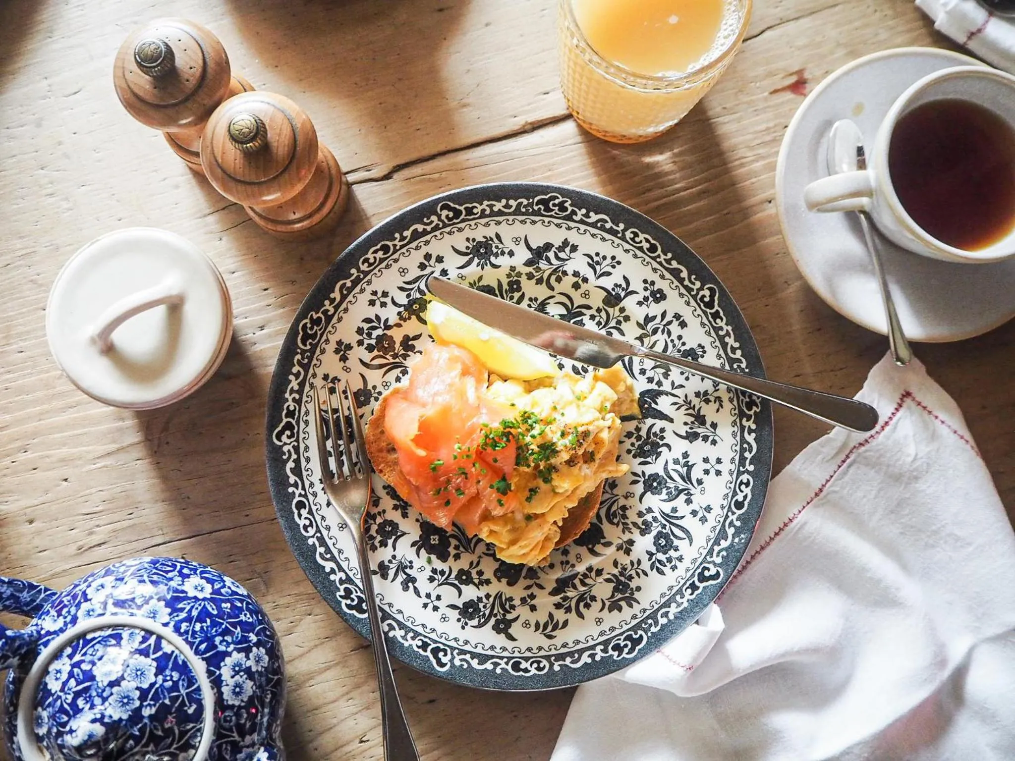 Food in Artist Residence Oxfordshire