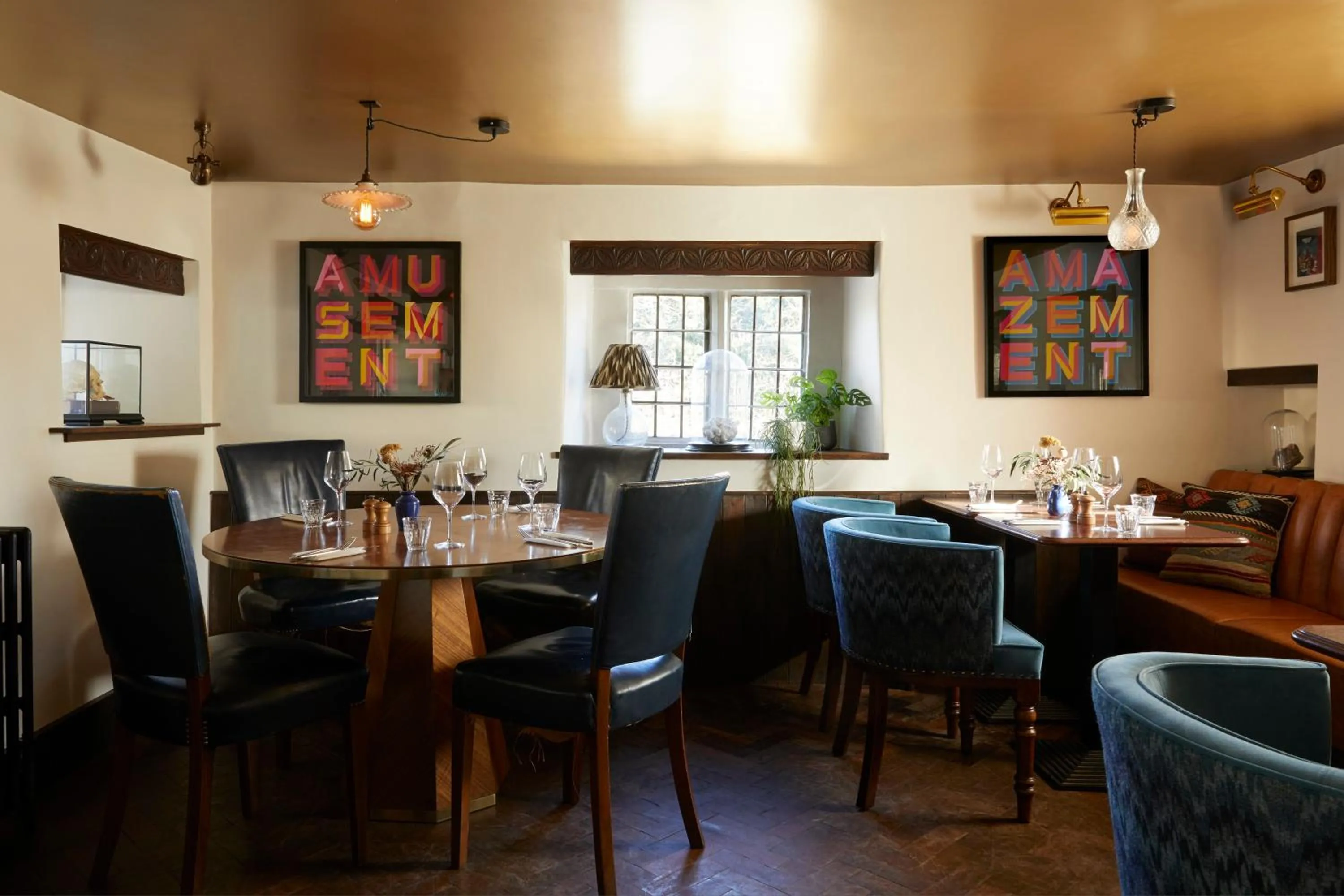 Restaurant/places to eat in Artist Residence Oxfordshire