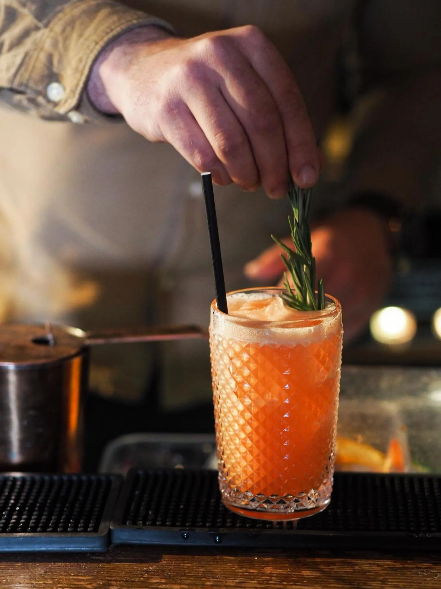 Lounge or bar in Artist Residence Oxfordshire