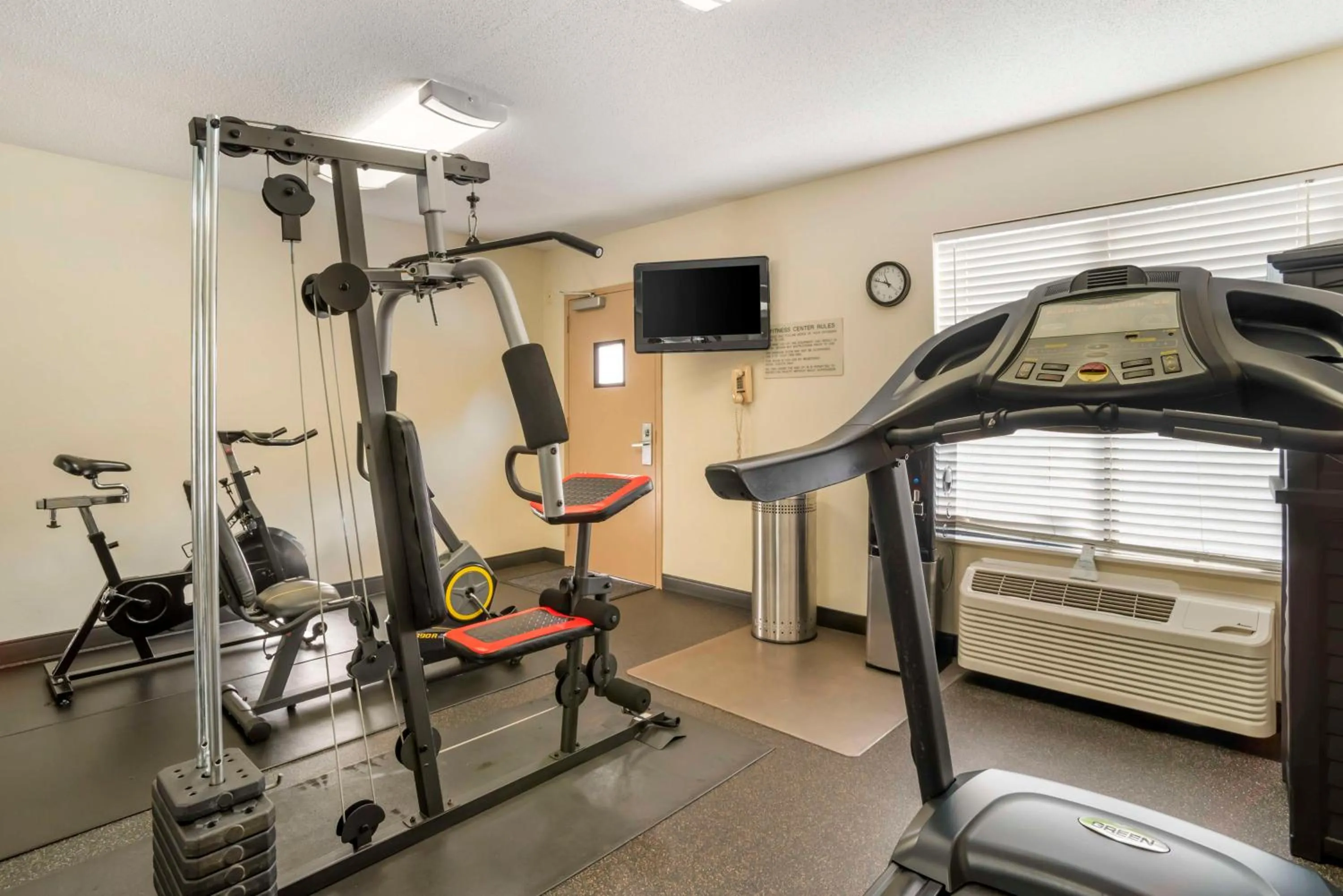 Fitness centre/facilities in Best Western Carowinds