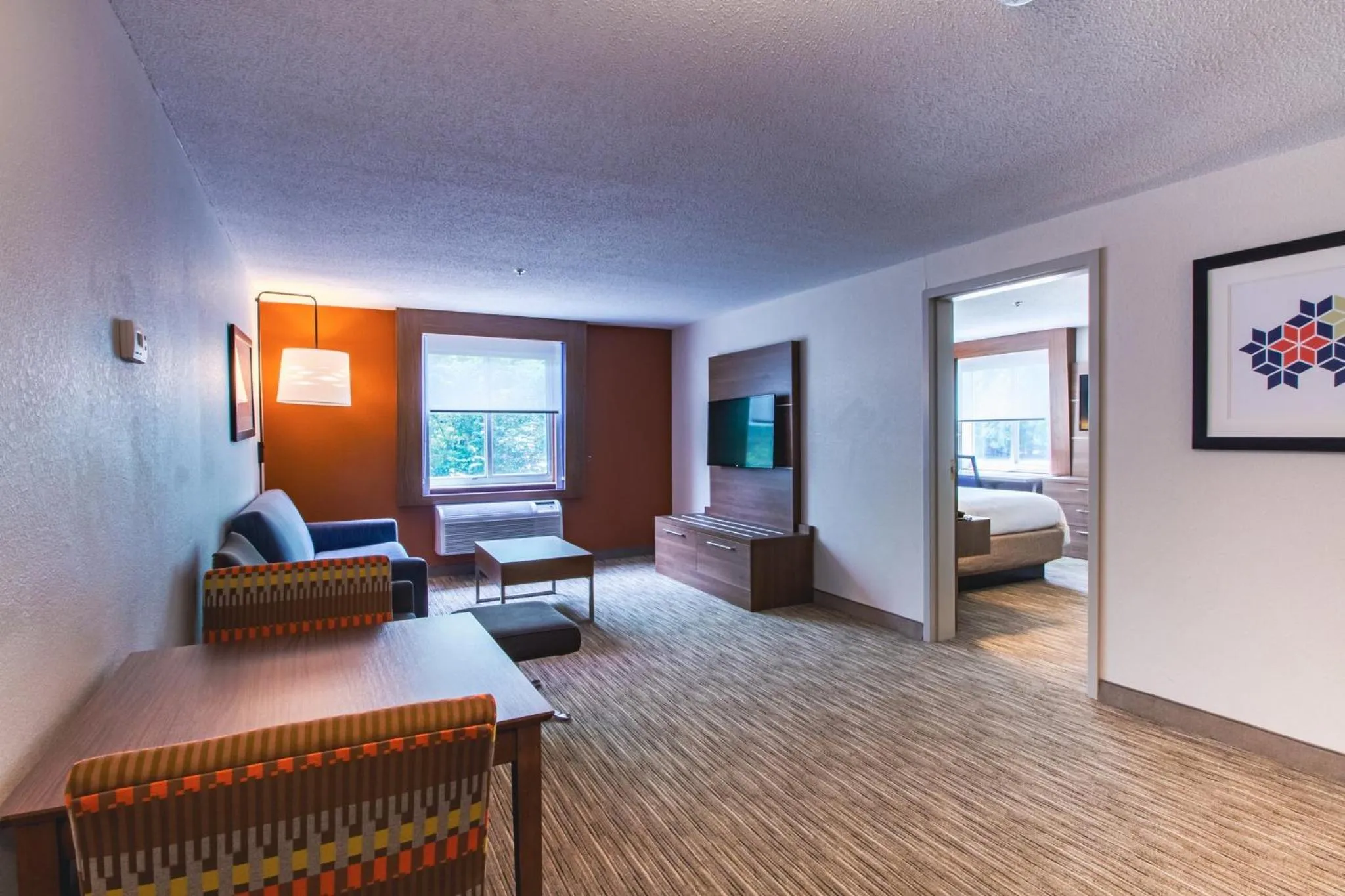 Photo of the whole room in Holiday Inn Express & Suites - Lincoln East - White Mountains by IHG