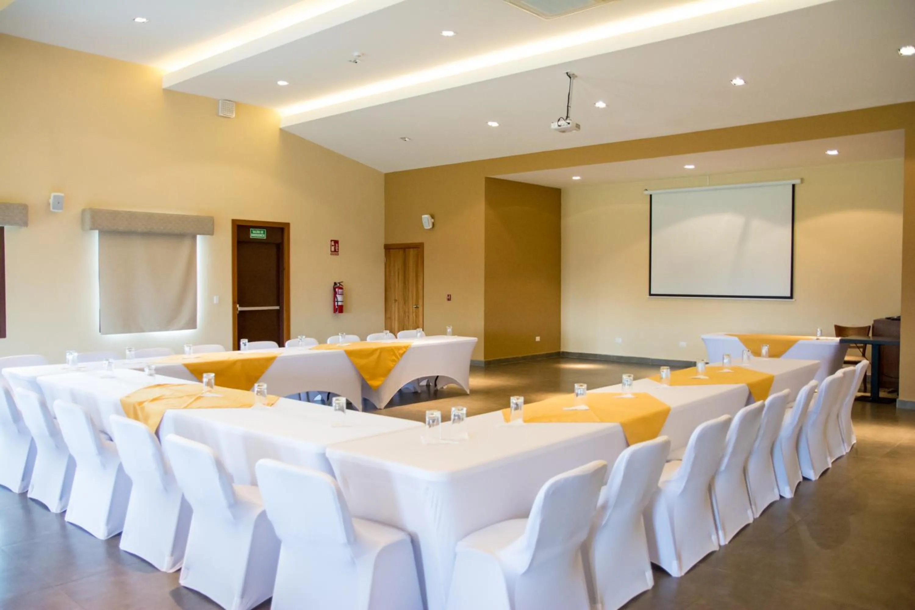 Business facilities in Los Brezos Hotel Boutique