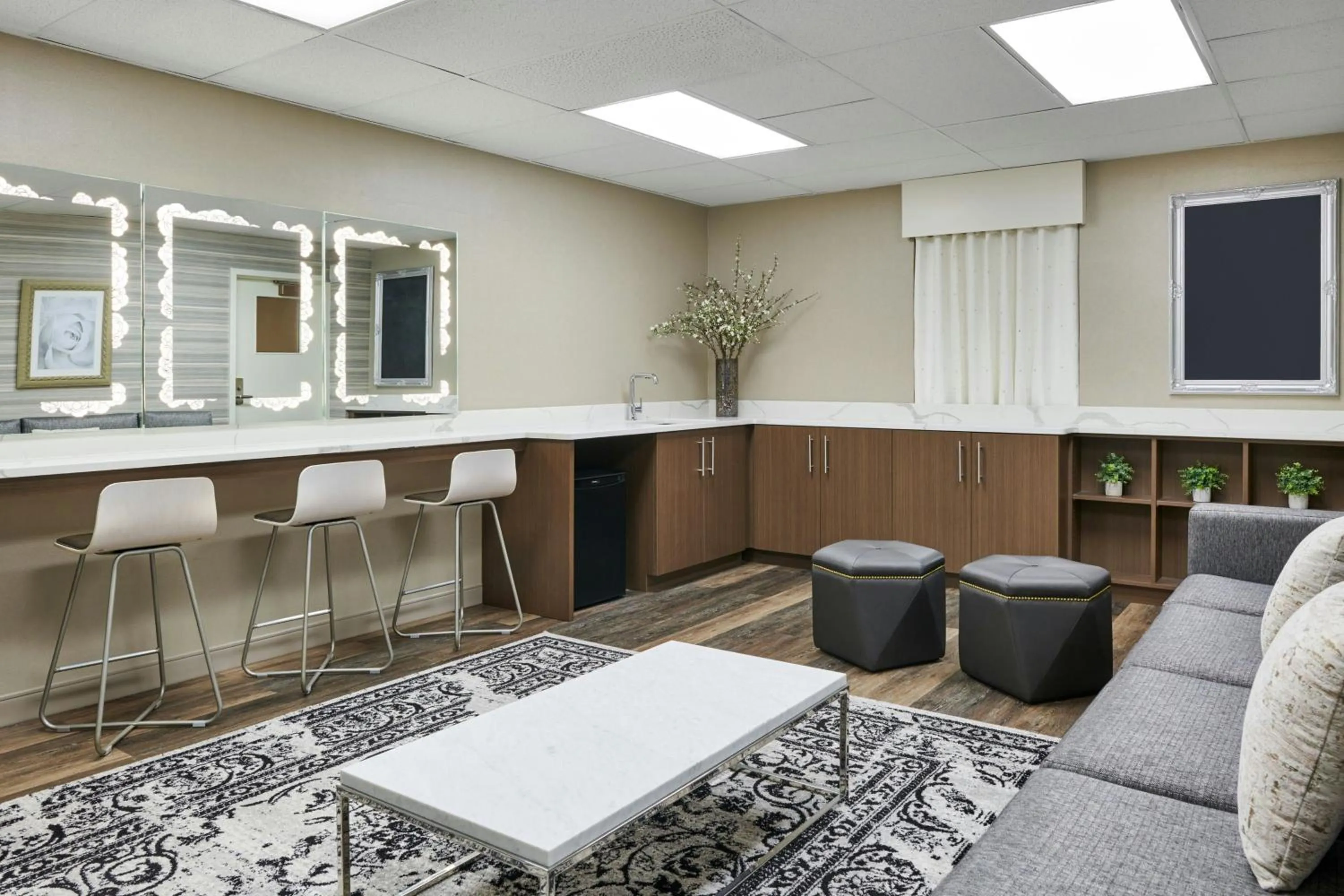 Banquet/Function facilities in Four Points by Sheraton Milwaukee North Shore