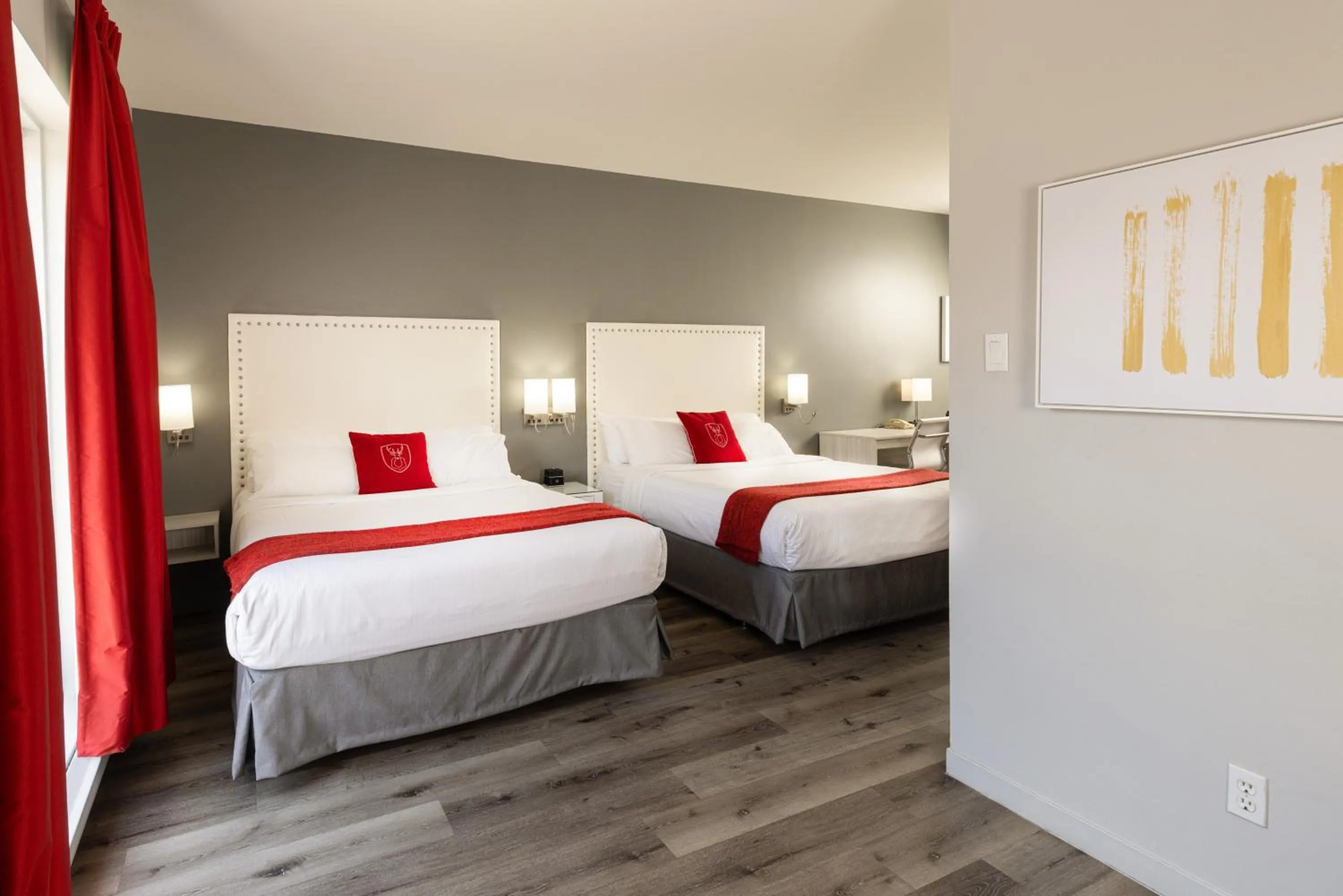 Photo of the whole room, Bed in Hotel du Nord