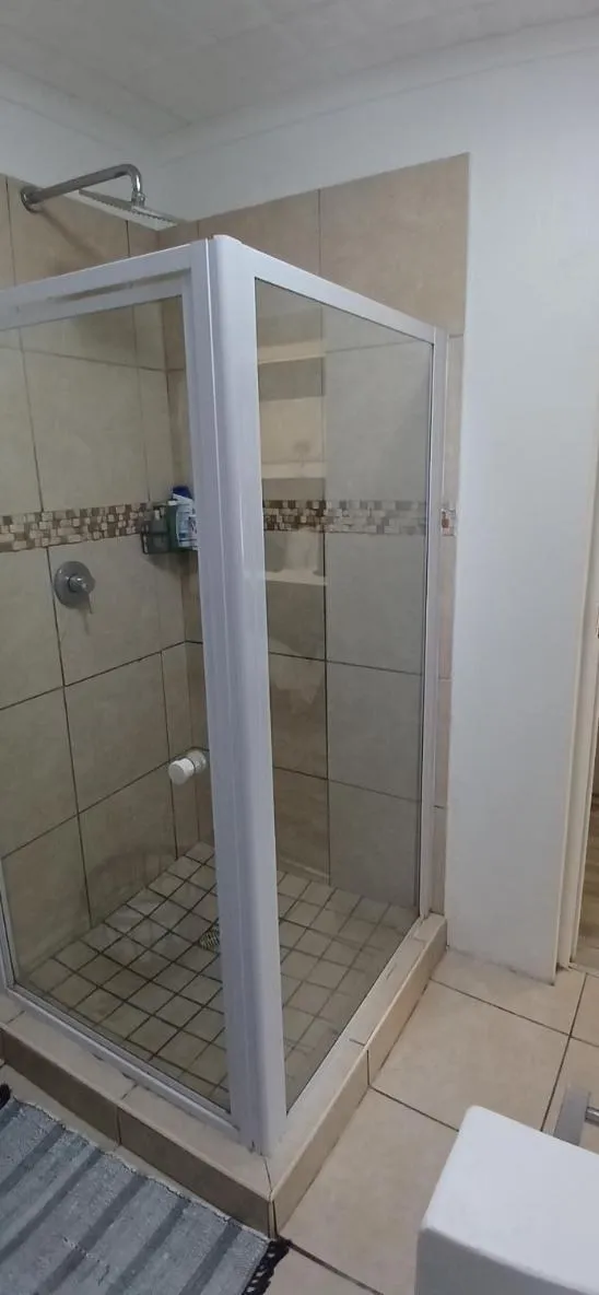 Shower in Reef View BnB