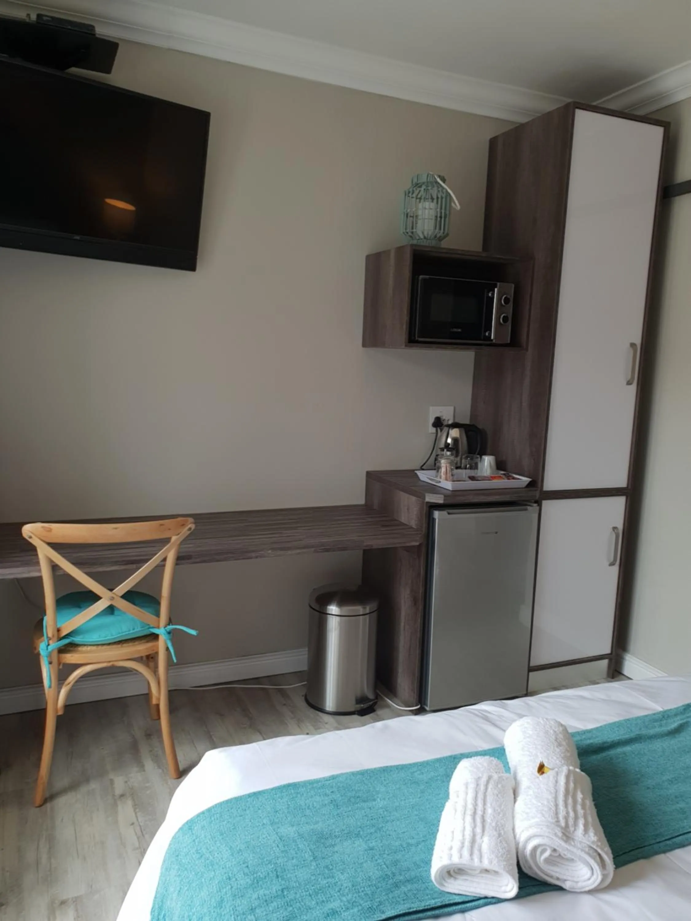 Decorative detail, Bed in Reef View BnB