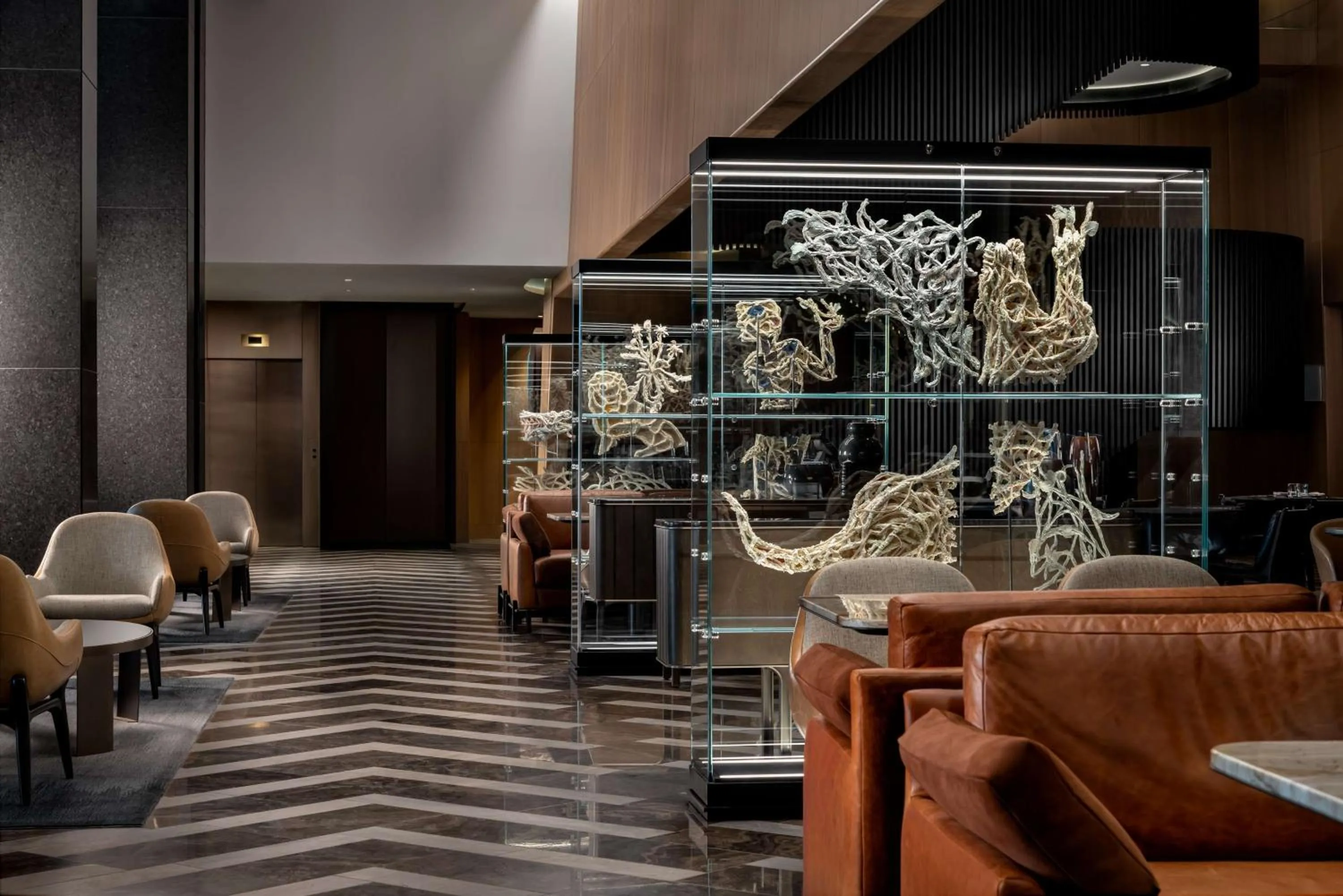 Restaurant/places to eat in Park Hyatt Toronto