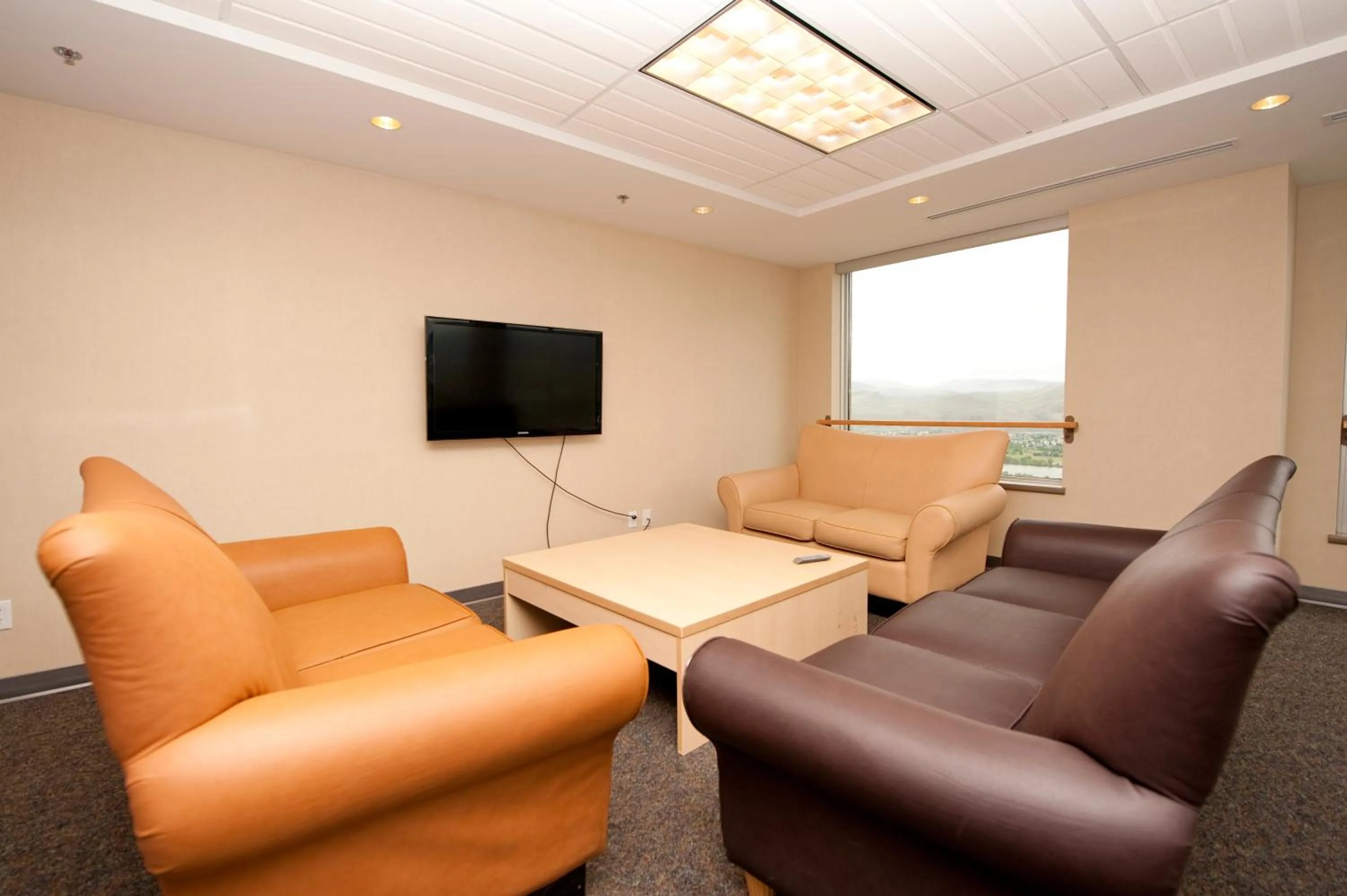 Communal lounge/ TV room in Residence & Conference Centre - Kamloops