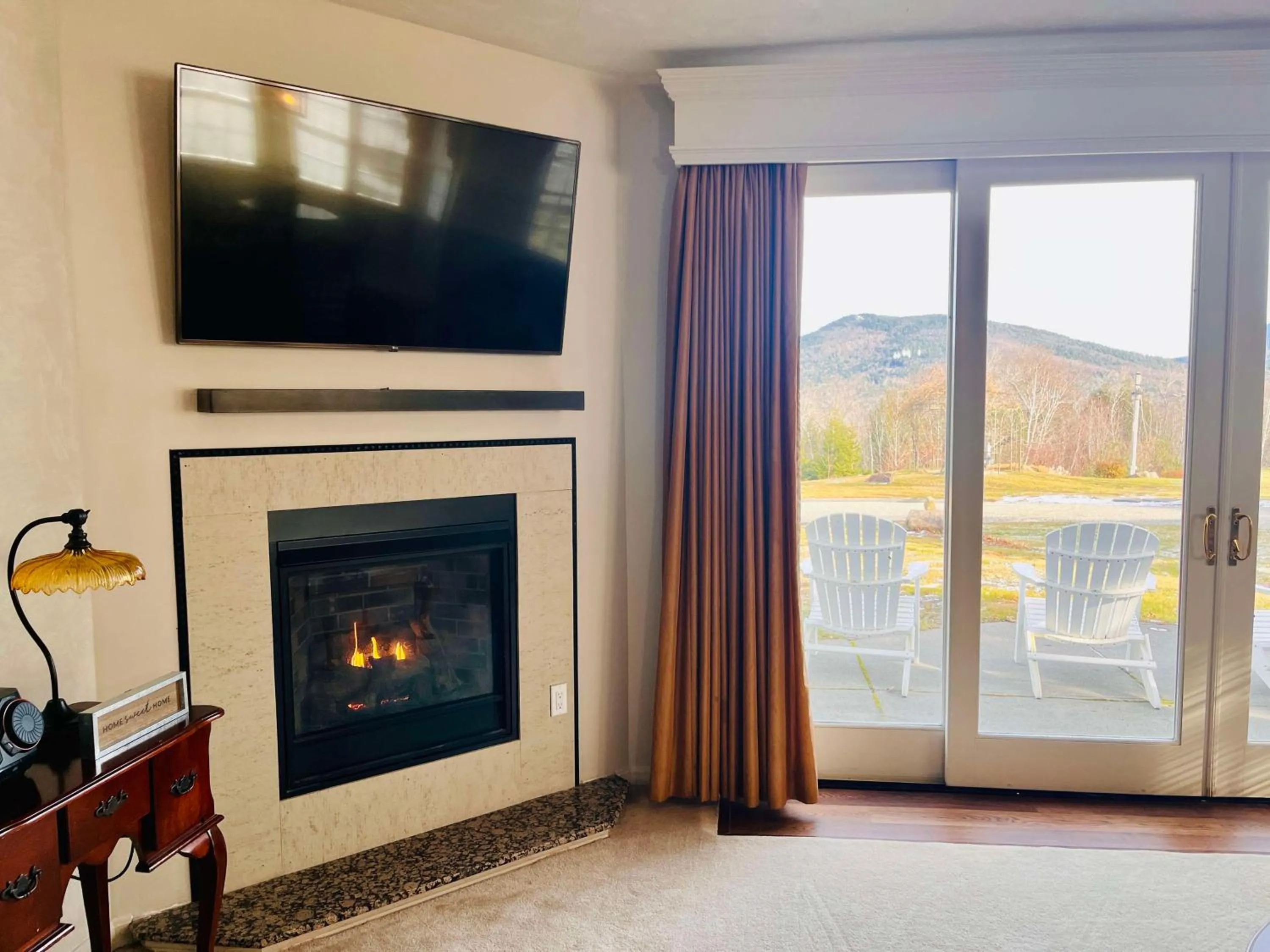 Living room in Nordic Village Condominium Resort