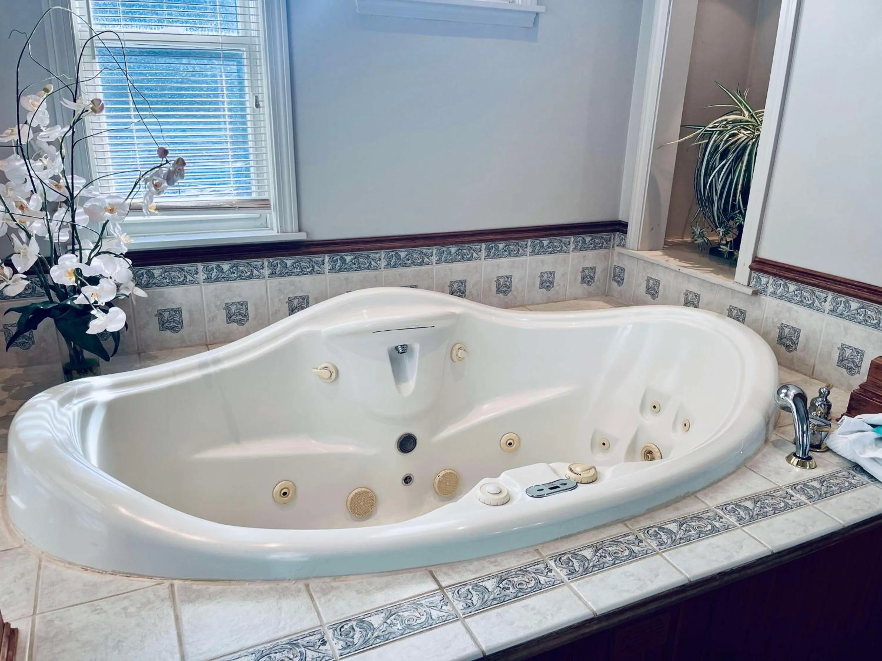 Bathroom in Nordic Village Condominium Resort