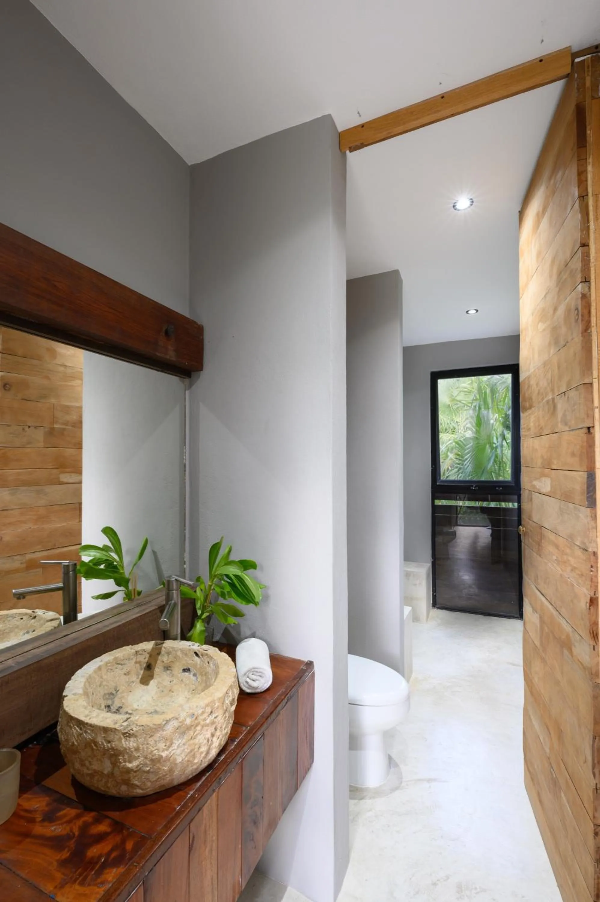 Shower in Vida Silvestre Tulum